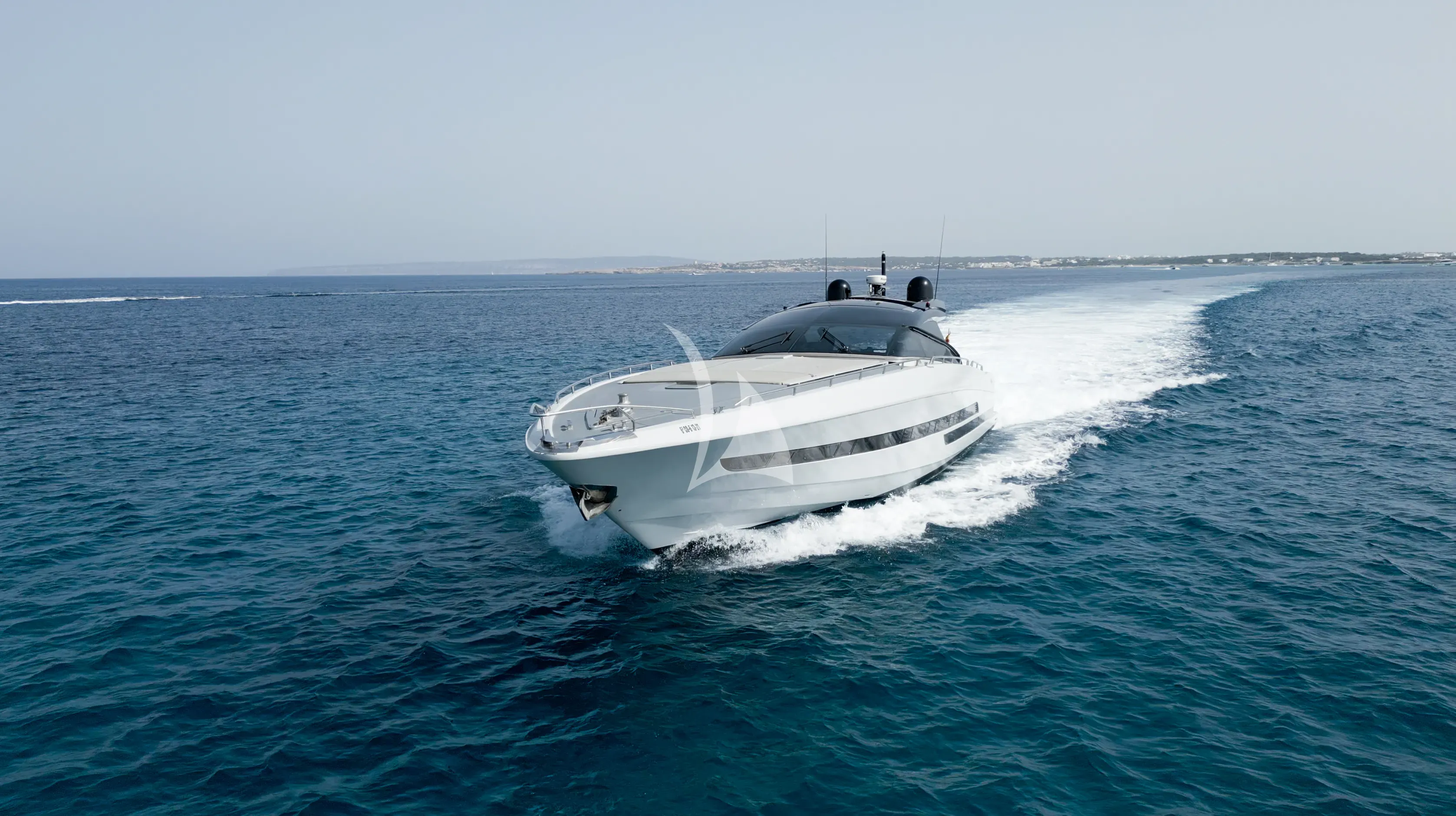 CHILLI yacht photo