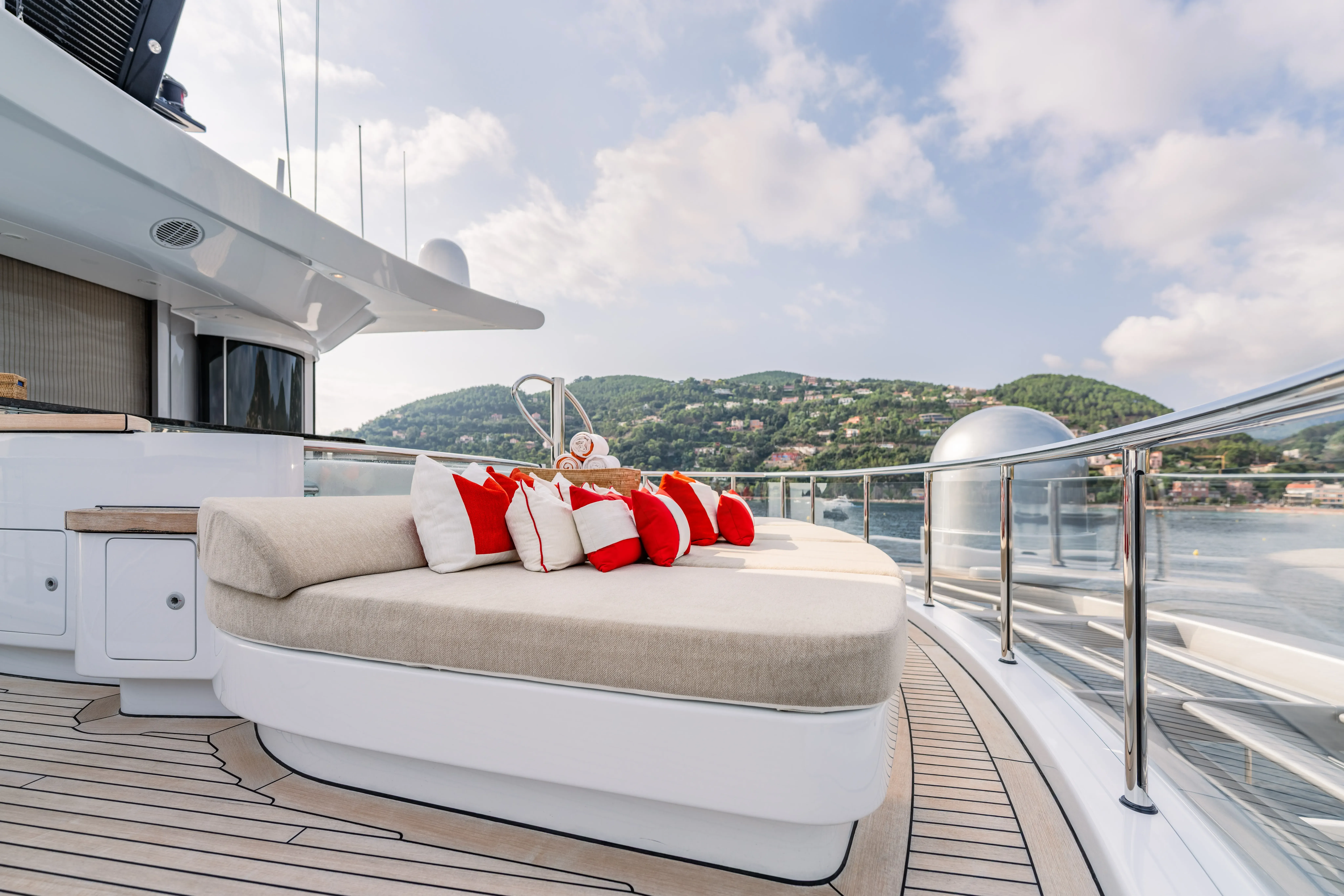 ARIENCE - exterior 2