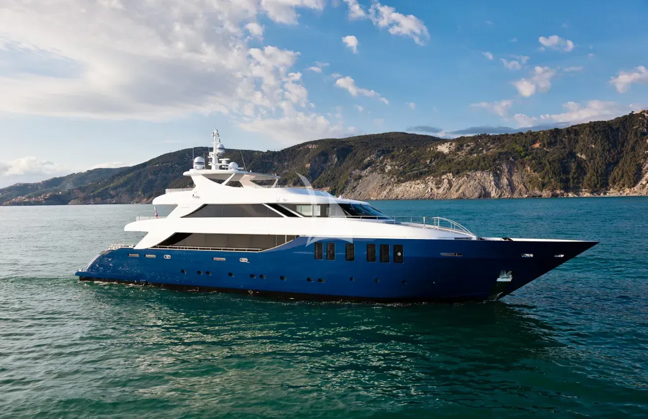 IPANEMAS luxury yacht