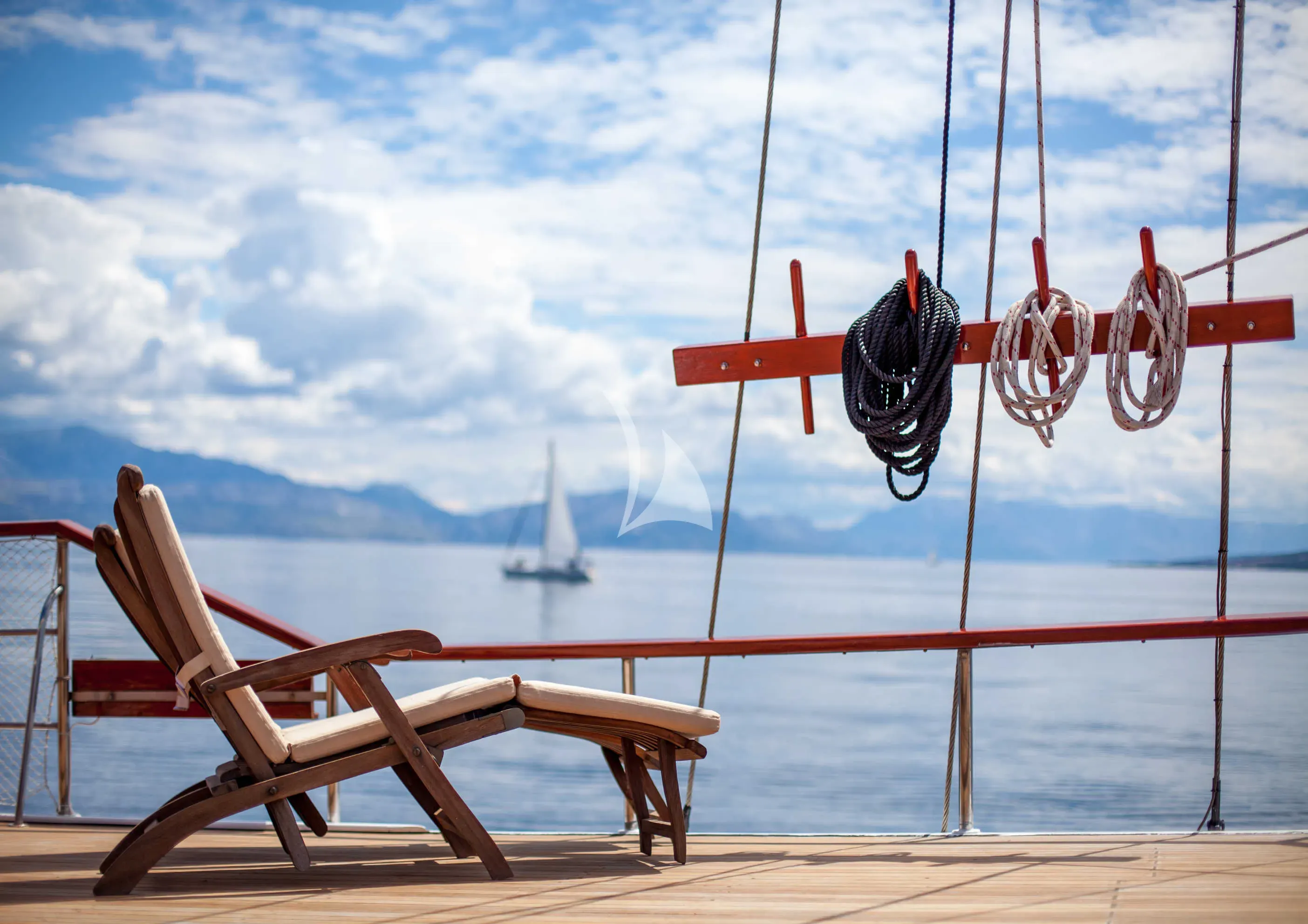 Romanca yacht photo