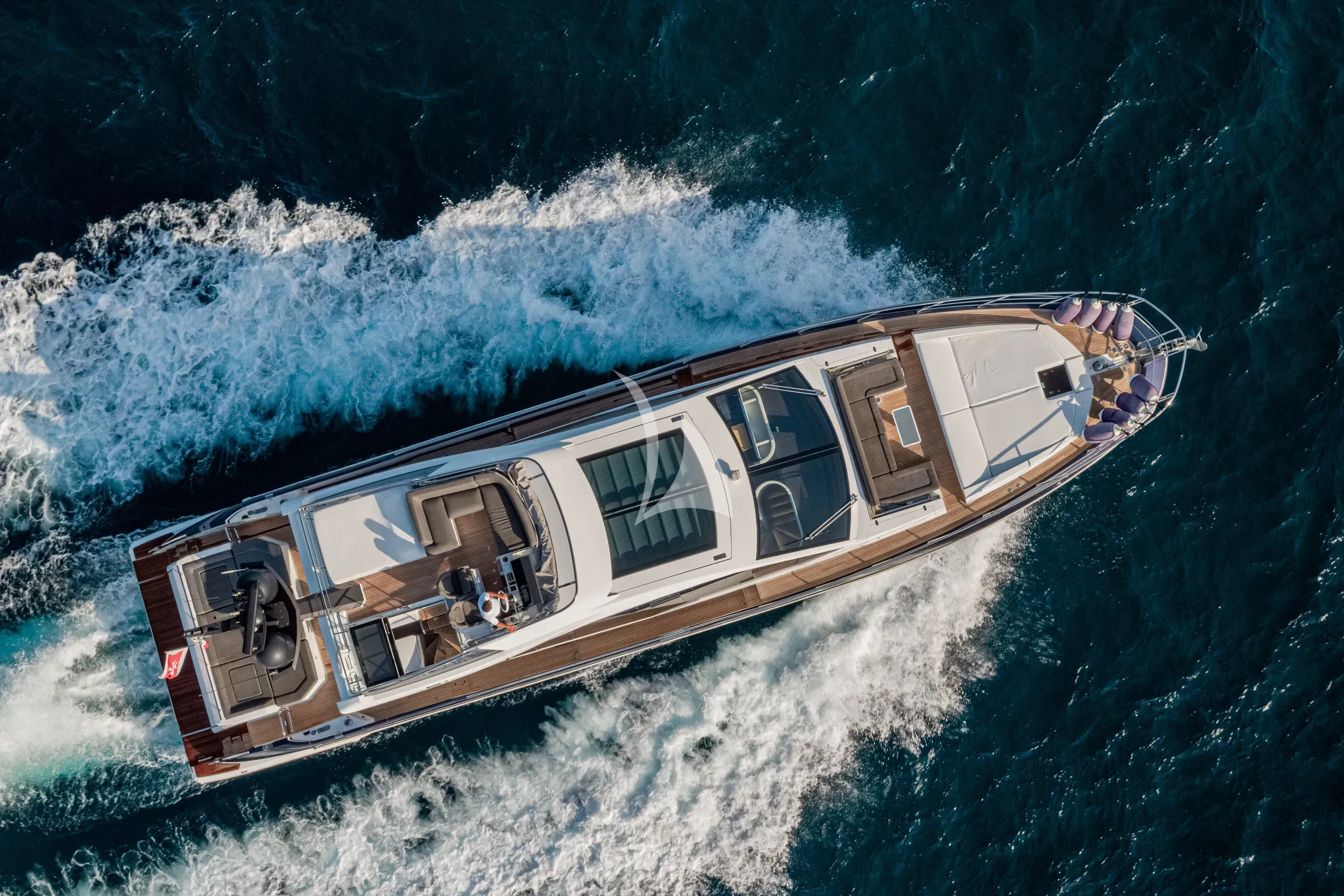 MANARA PRIMA luxury yacht