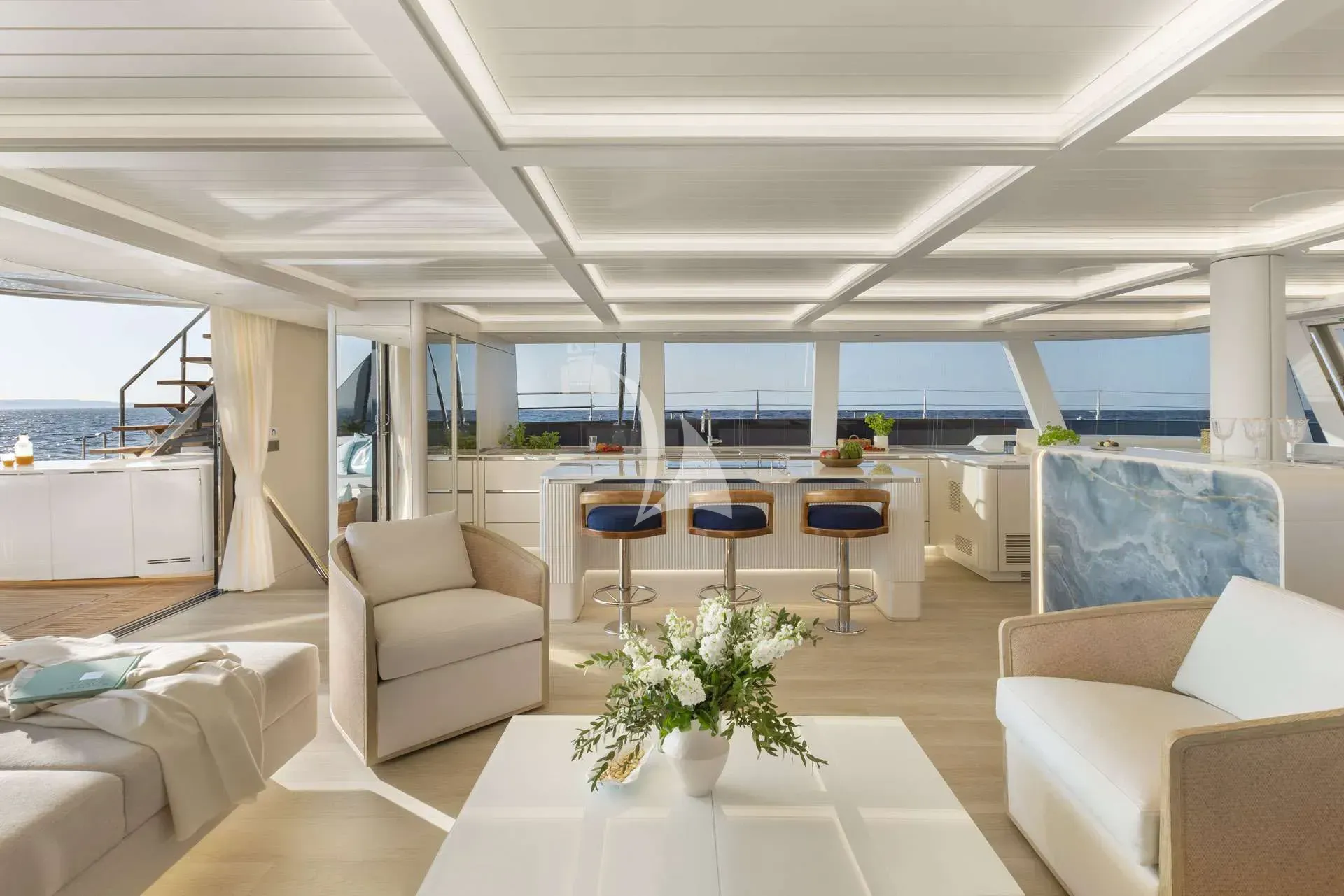 Mischievous - photo 8