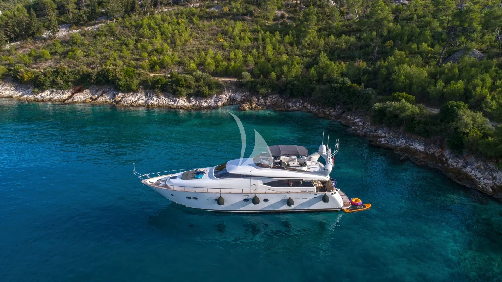 JANTAR yacht photo