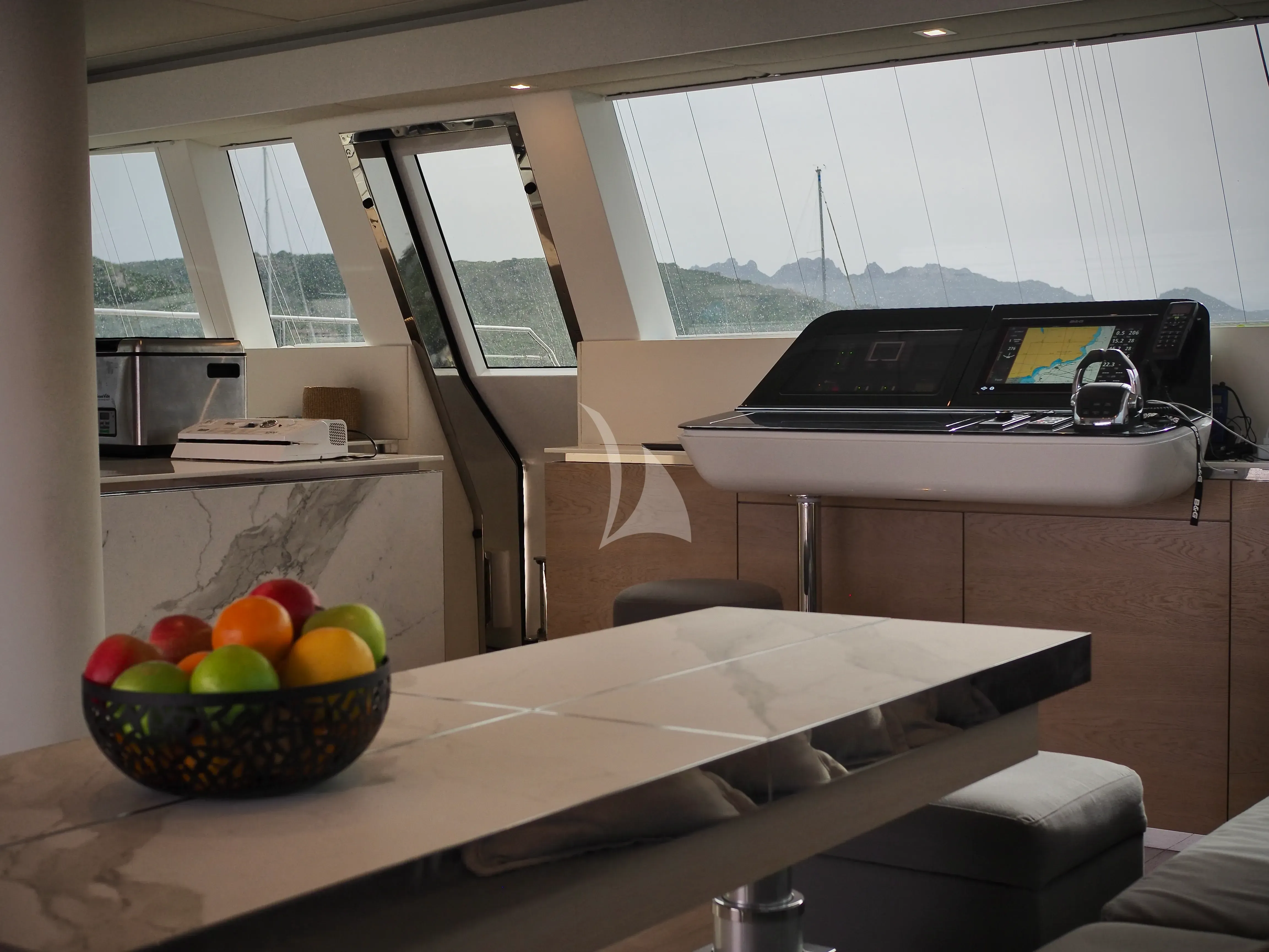 FEEL THE BLUE - photo 4