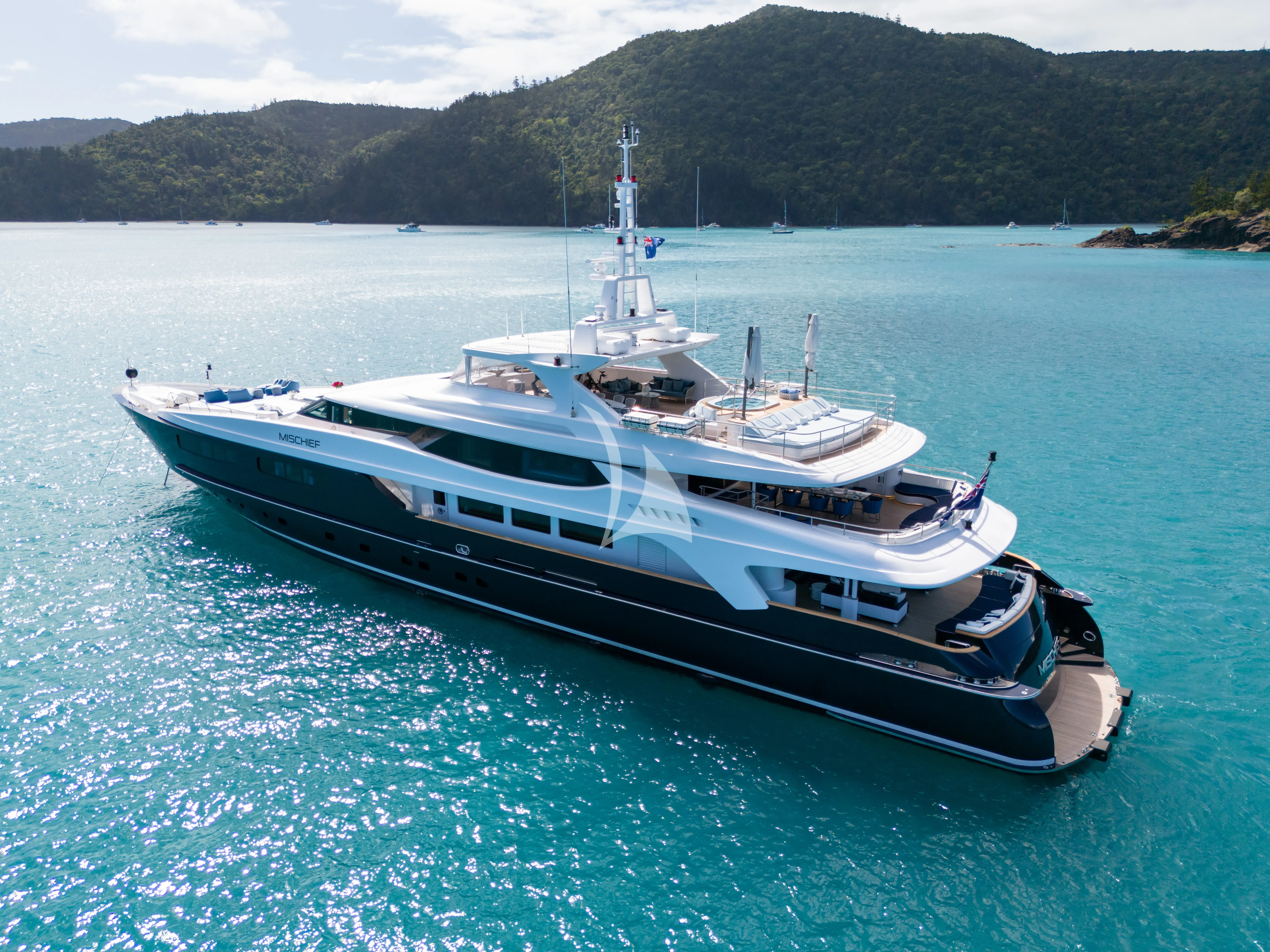 MISCHIEF luxury yacht