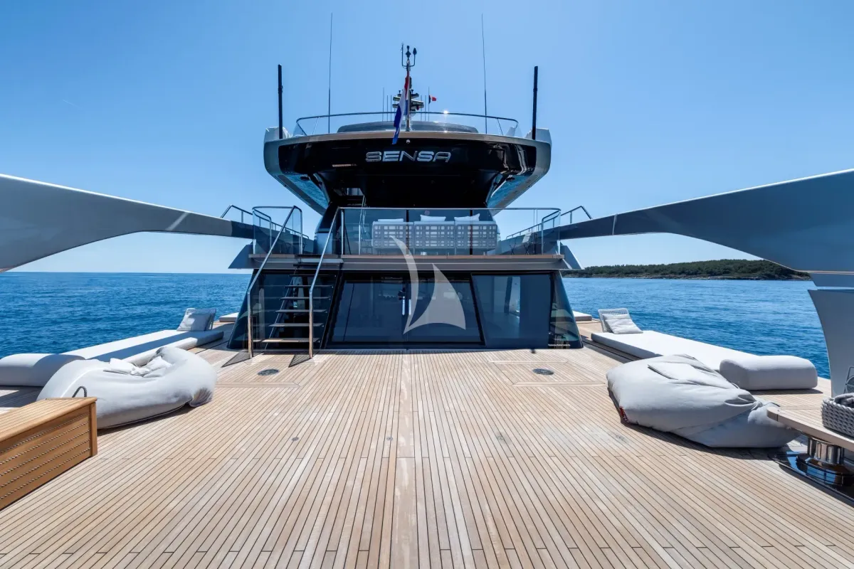 SENSA yacht photo