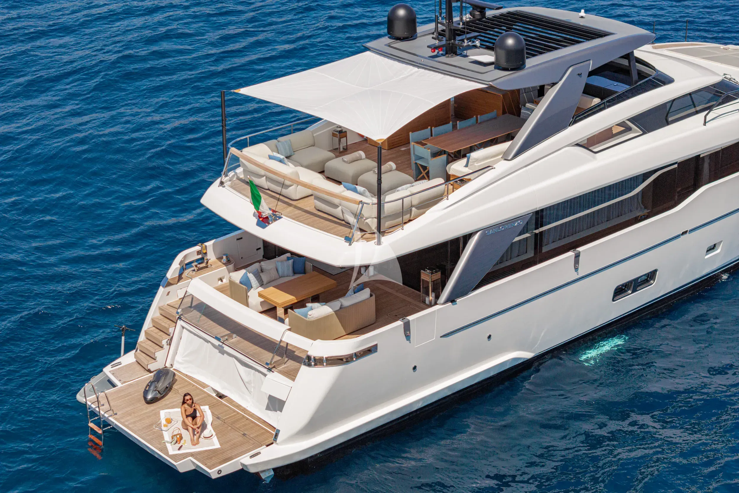 CATCH ME luxury yacht