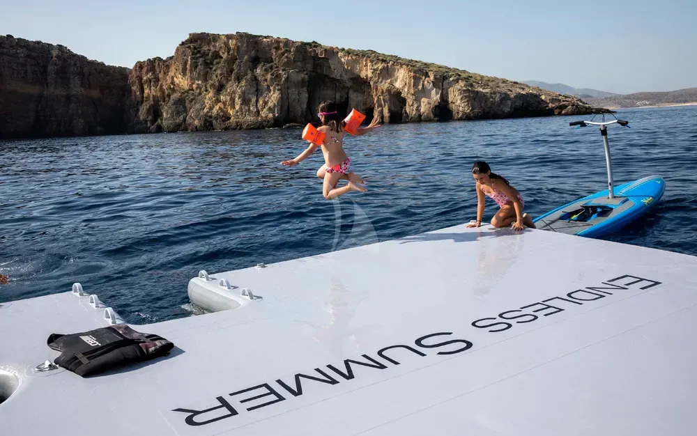 ENDLESS SUMMER - lifestyle 8