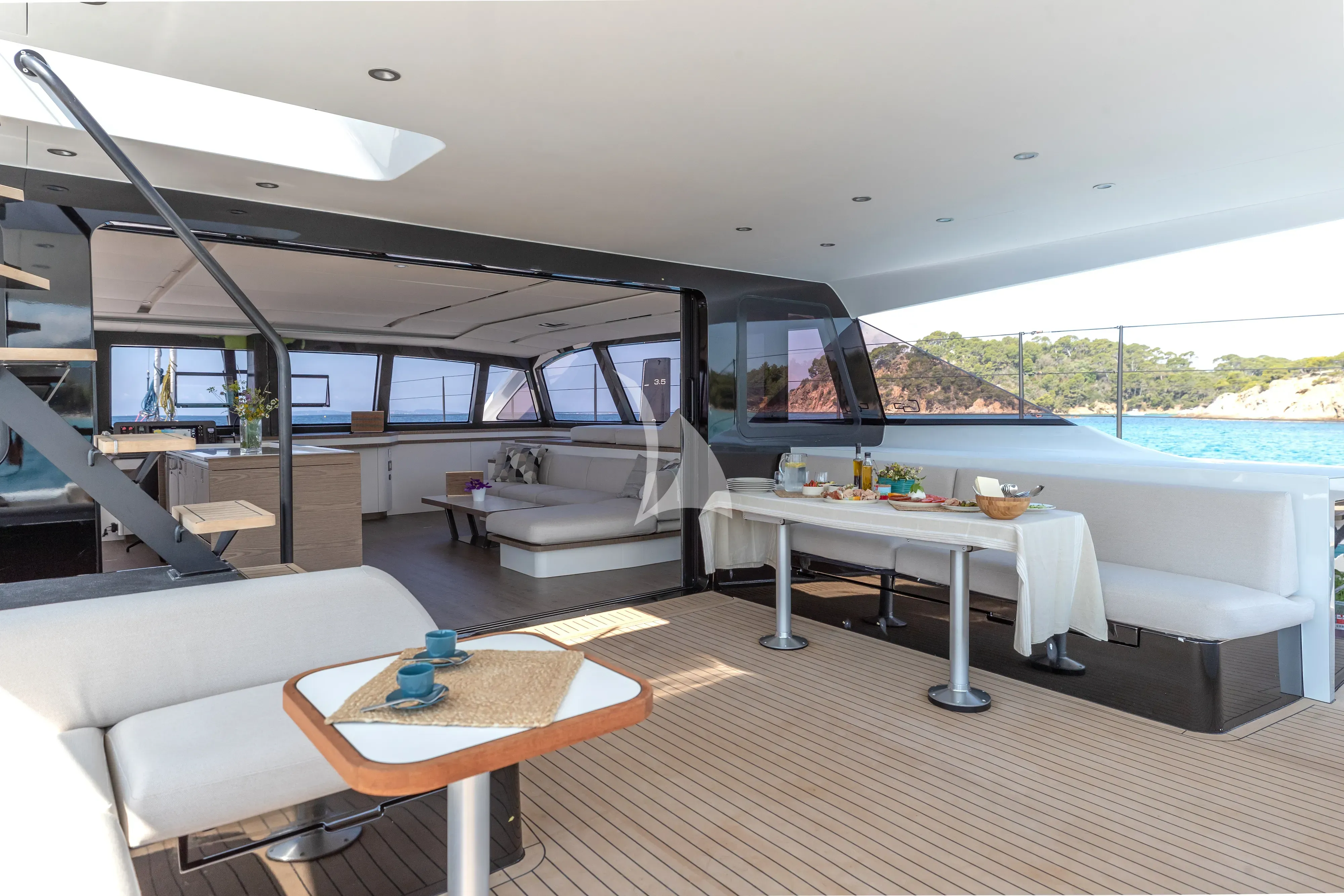 WONDERFUL yacht photo