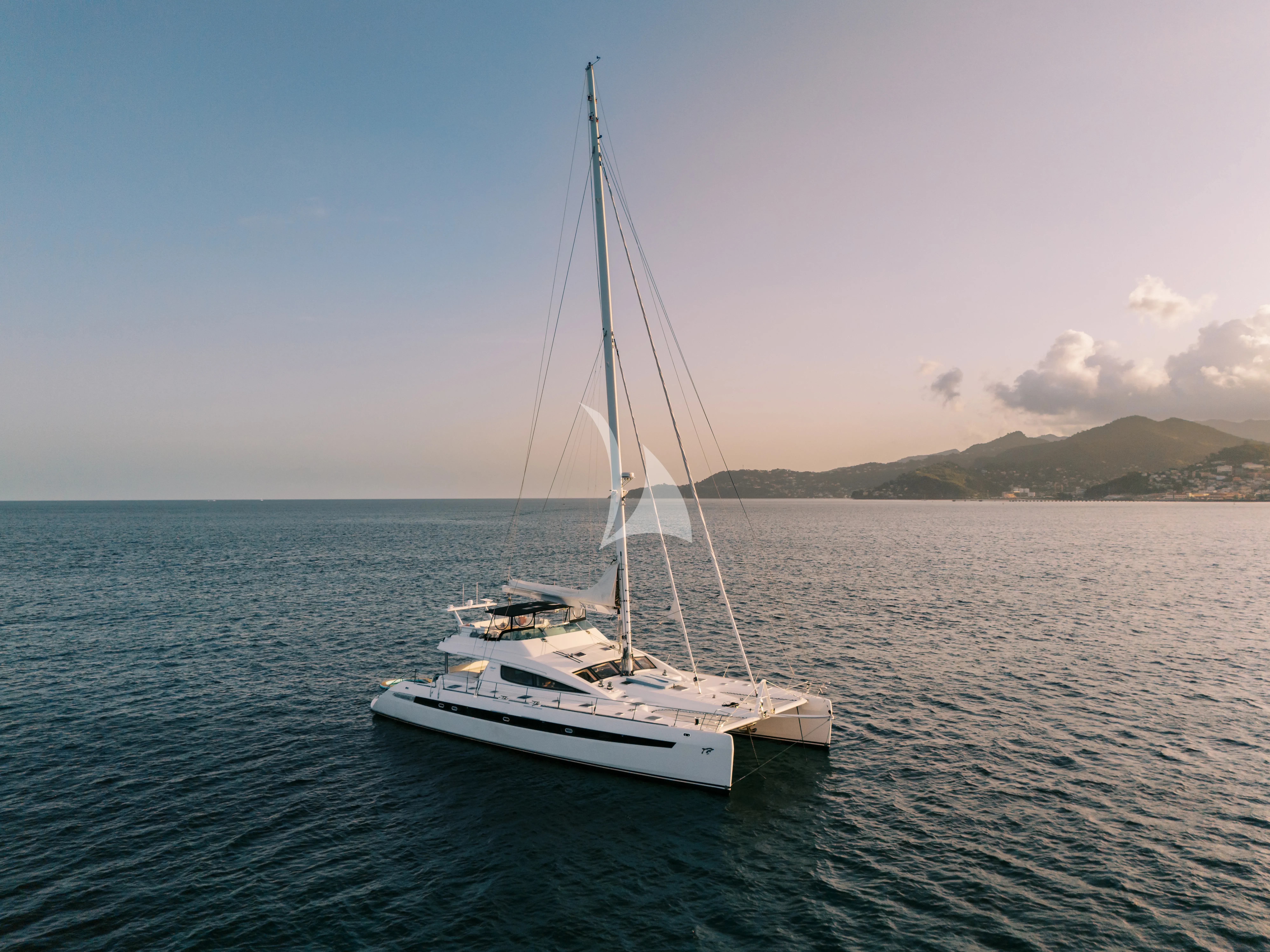 Avanti luxury yacht