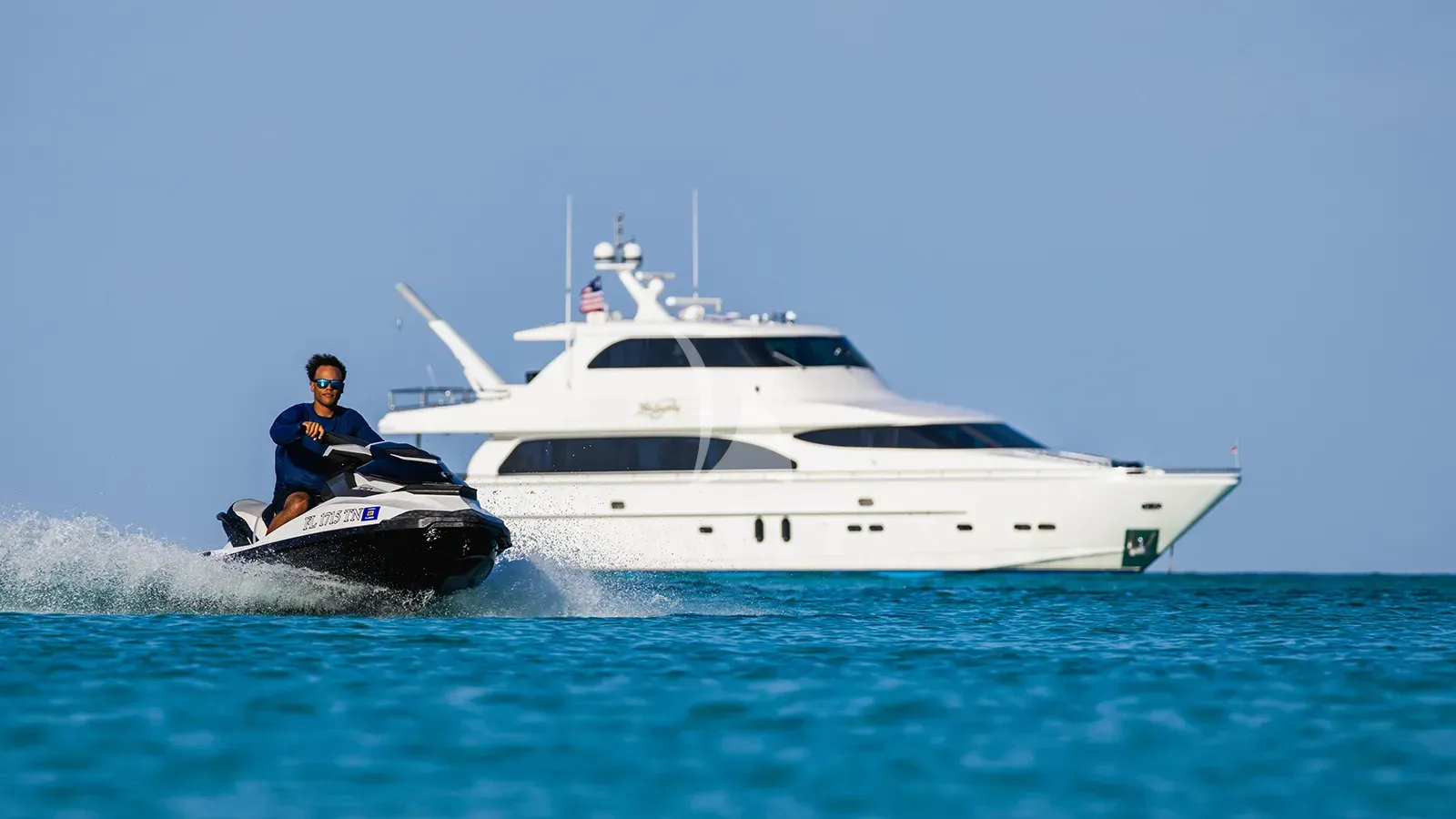 LEXINGTON yacht photo