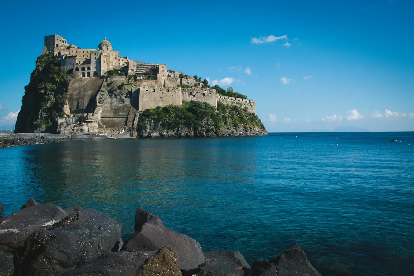 Ischia — Amalfi Coast