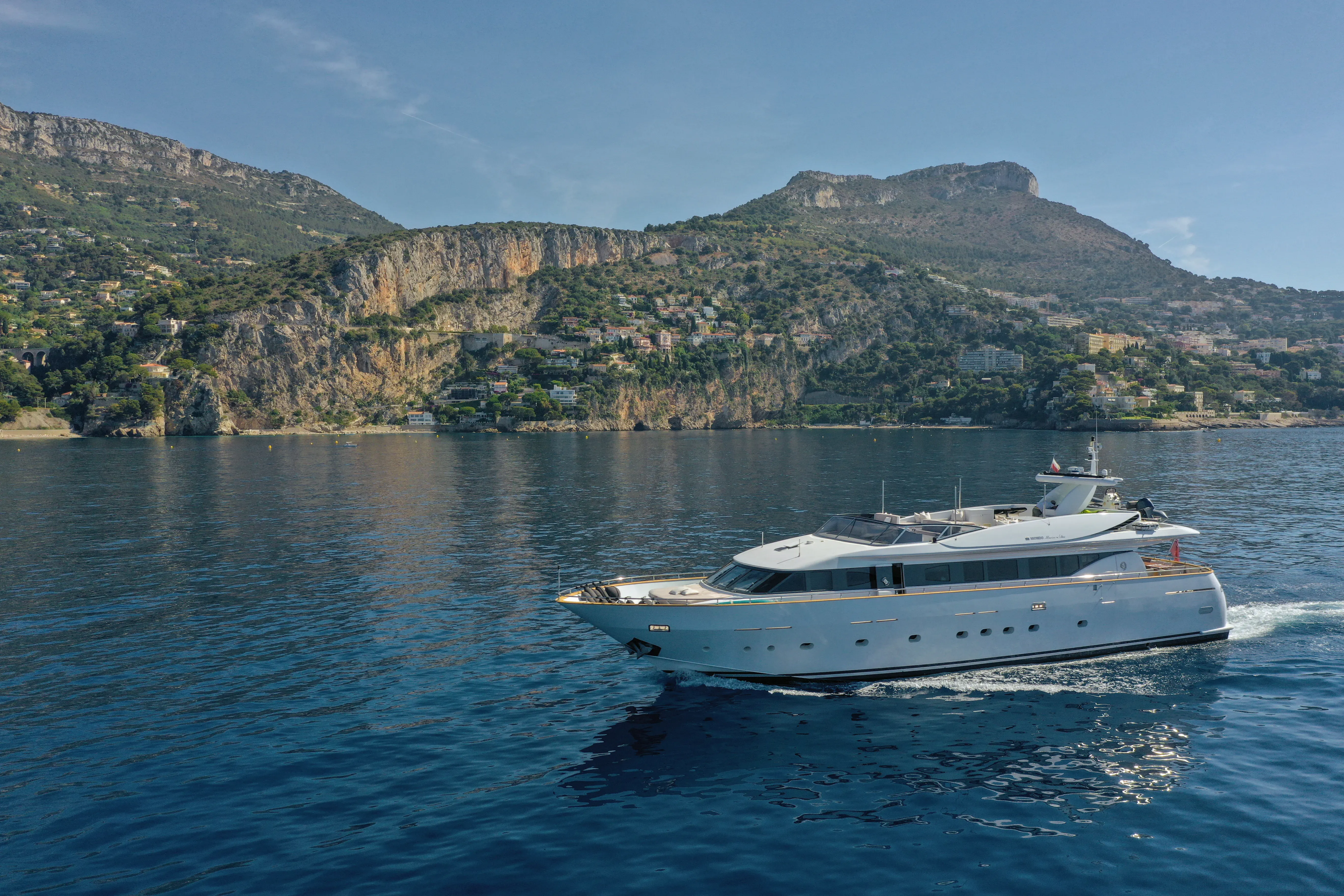Talila yacht photo