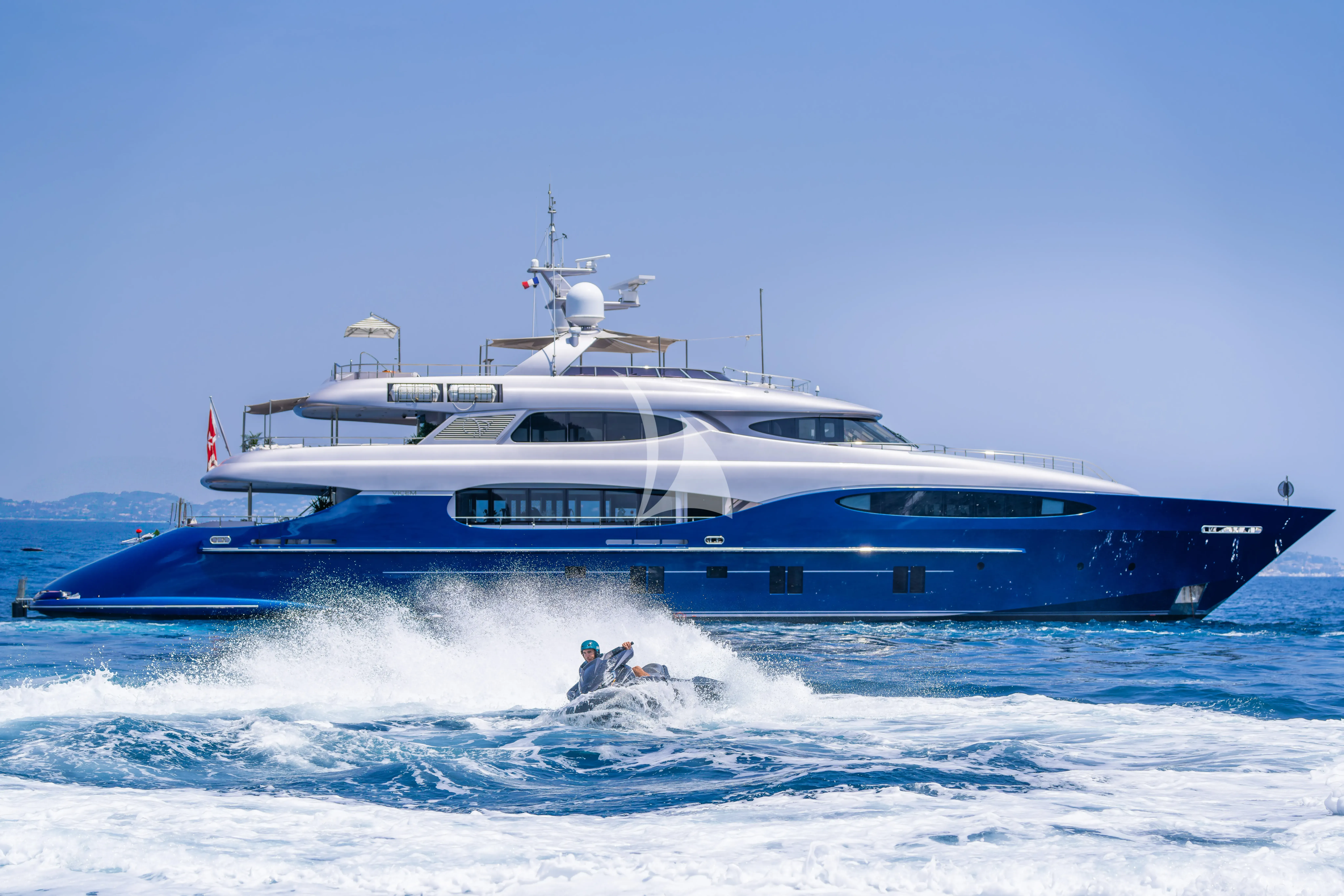 HATT MILL luxury yacht