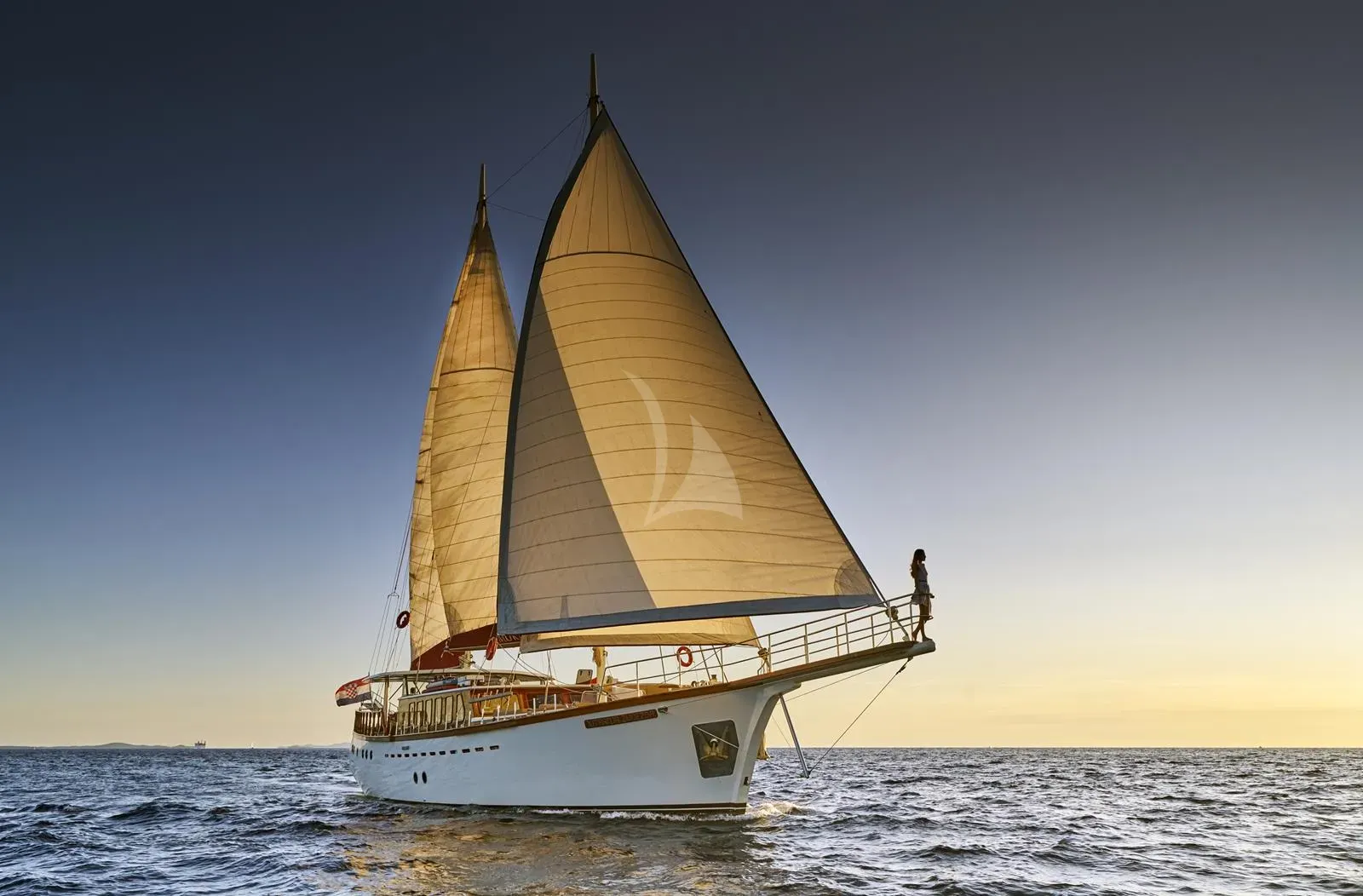 Morning Star yacht photo