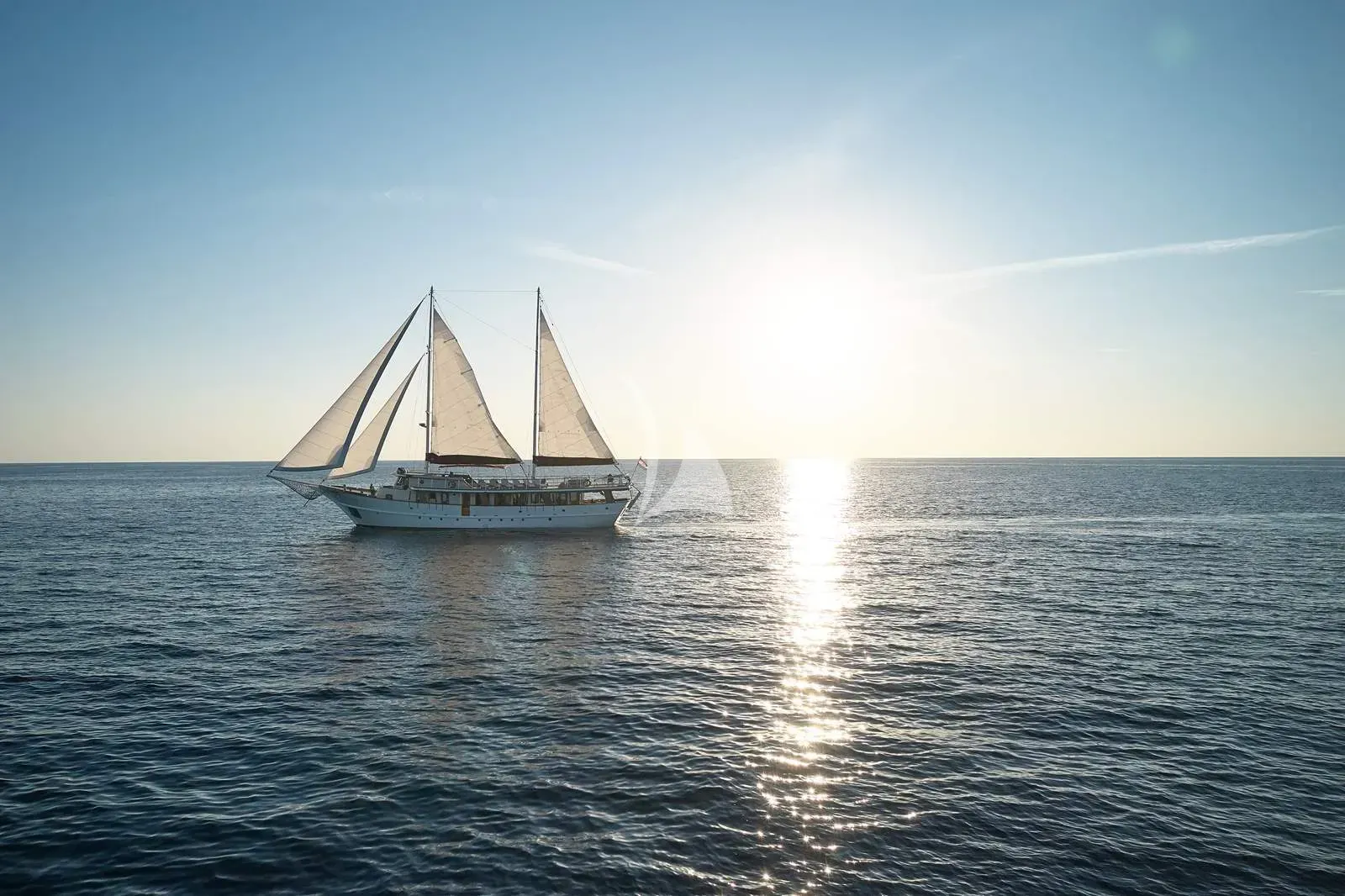 Cataleya yacht photo