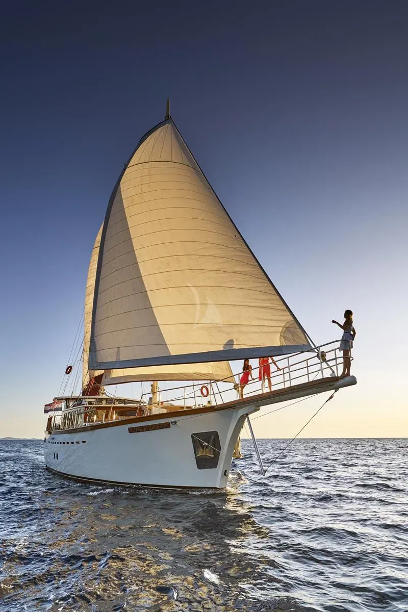 Morning Star yacht photo