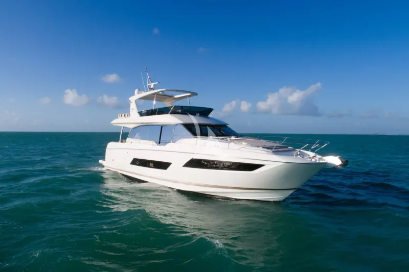 GOOD TIMES yacht photo