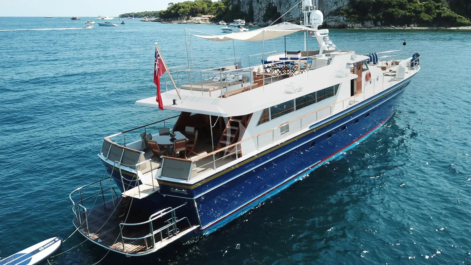 Chantella yacht photo