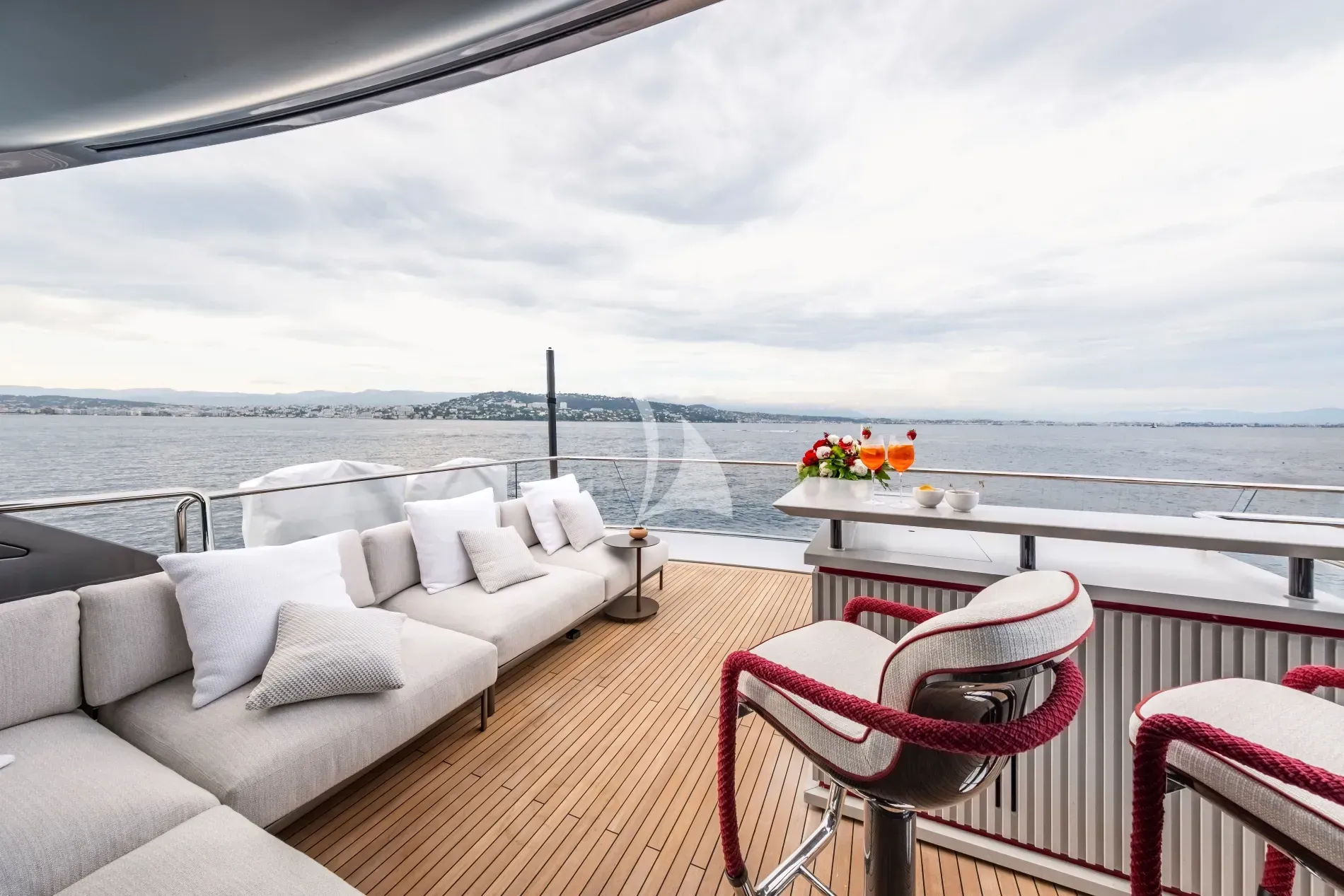 SENSA yacht photo