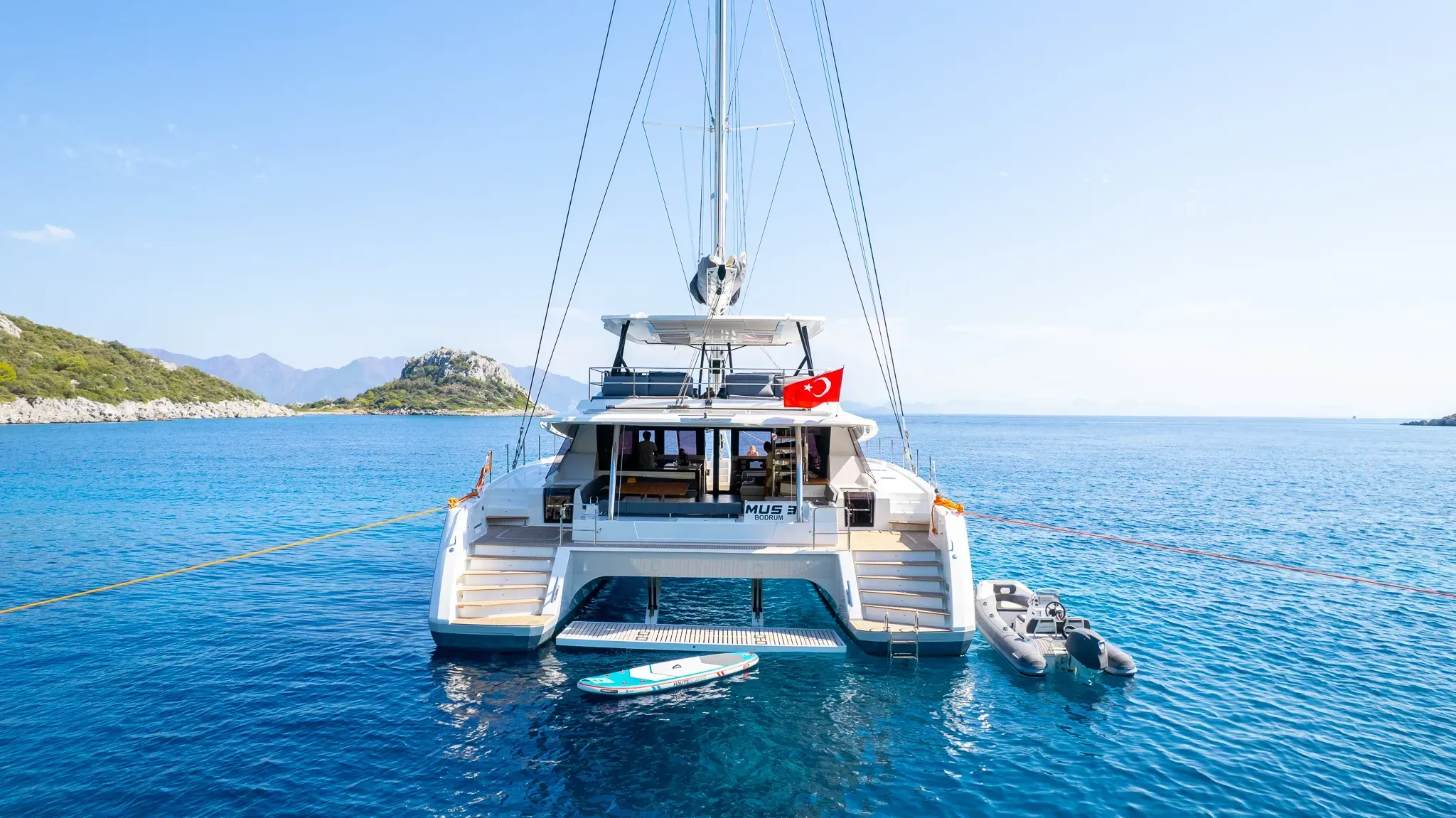 MUS 3 yacht photo