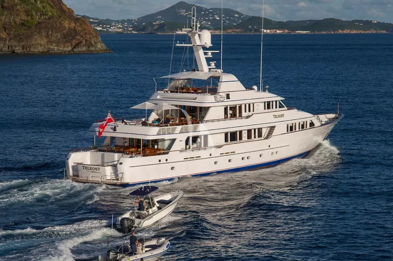 TELEOST luxury yacht