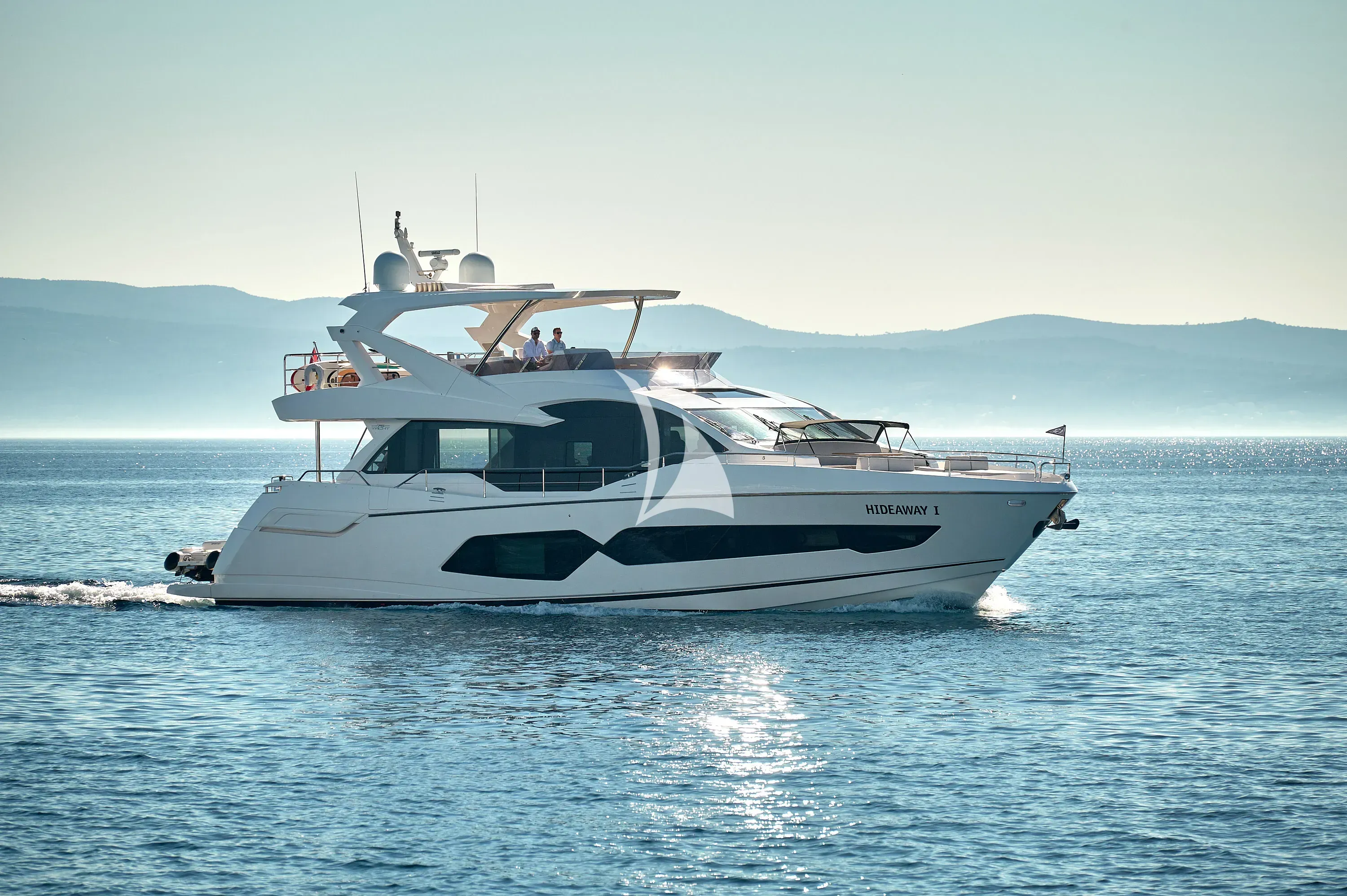Hideaway luxury yacht