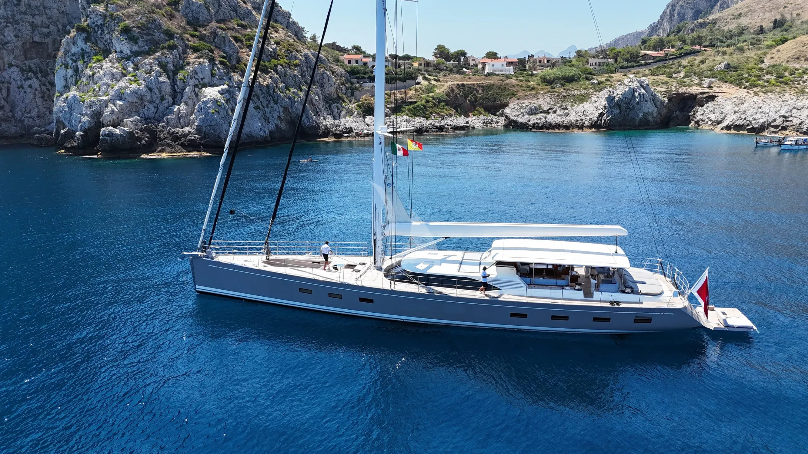 IL MIO CANTO LIBERO yacht photo