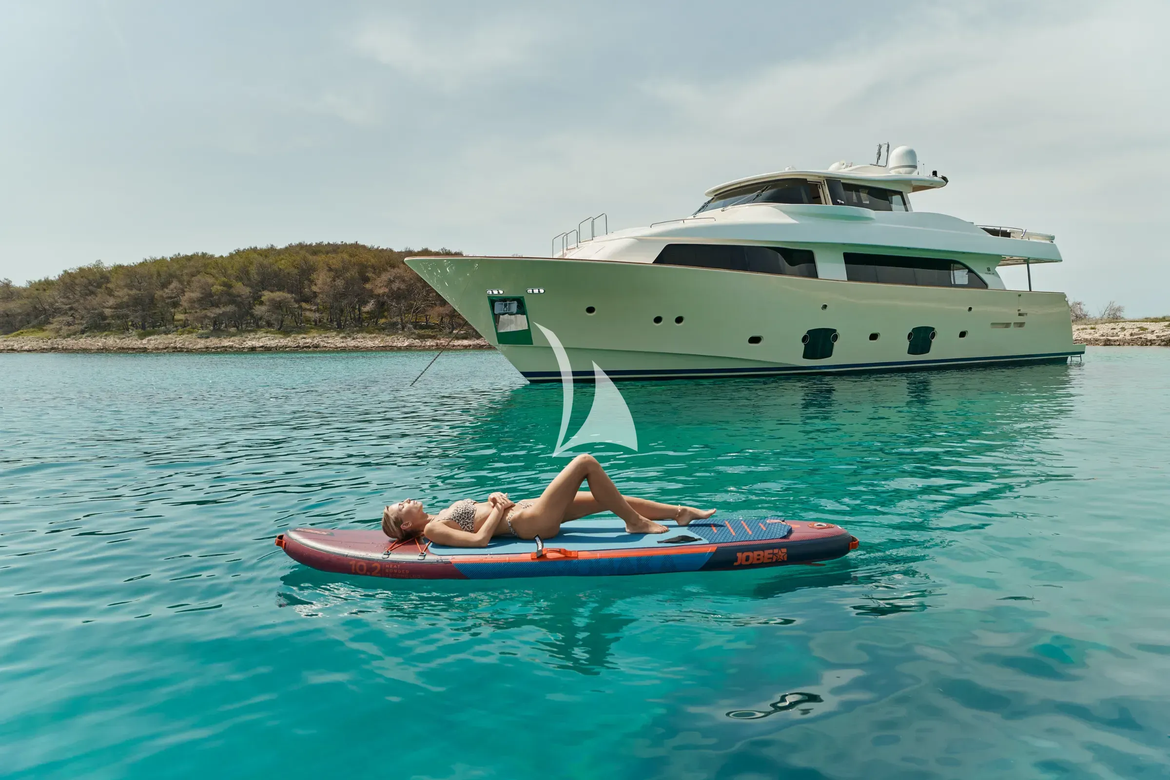 FRIEND'S BOAT luxury yacht