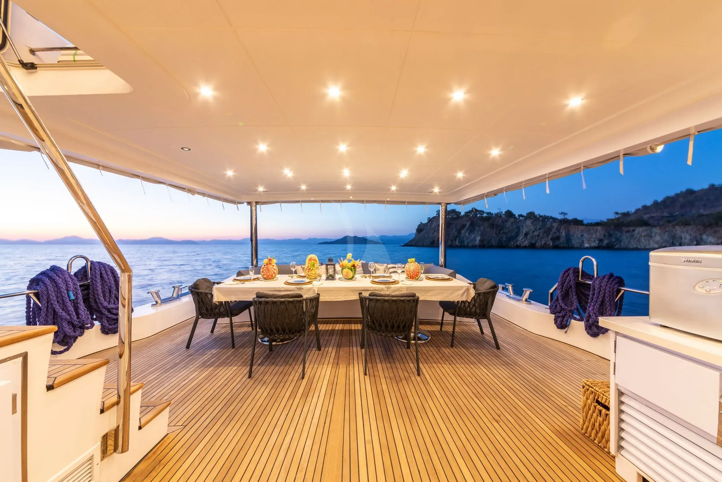 FLOKI yacht photo