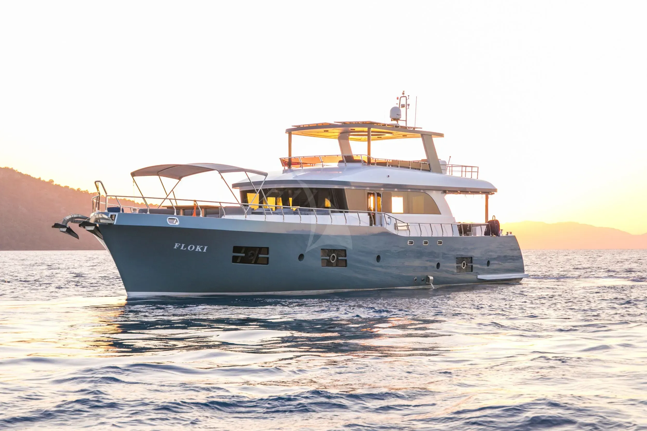 FLOKI yacht photo