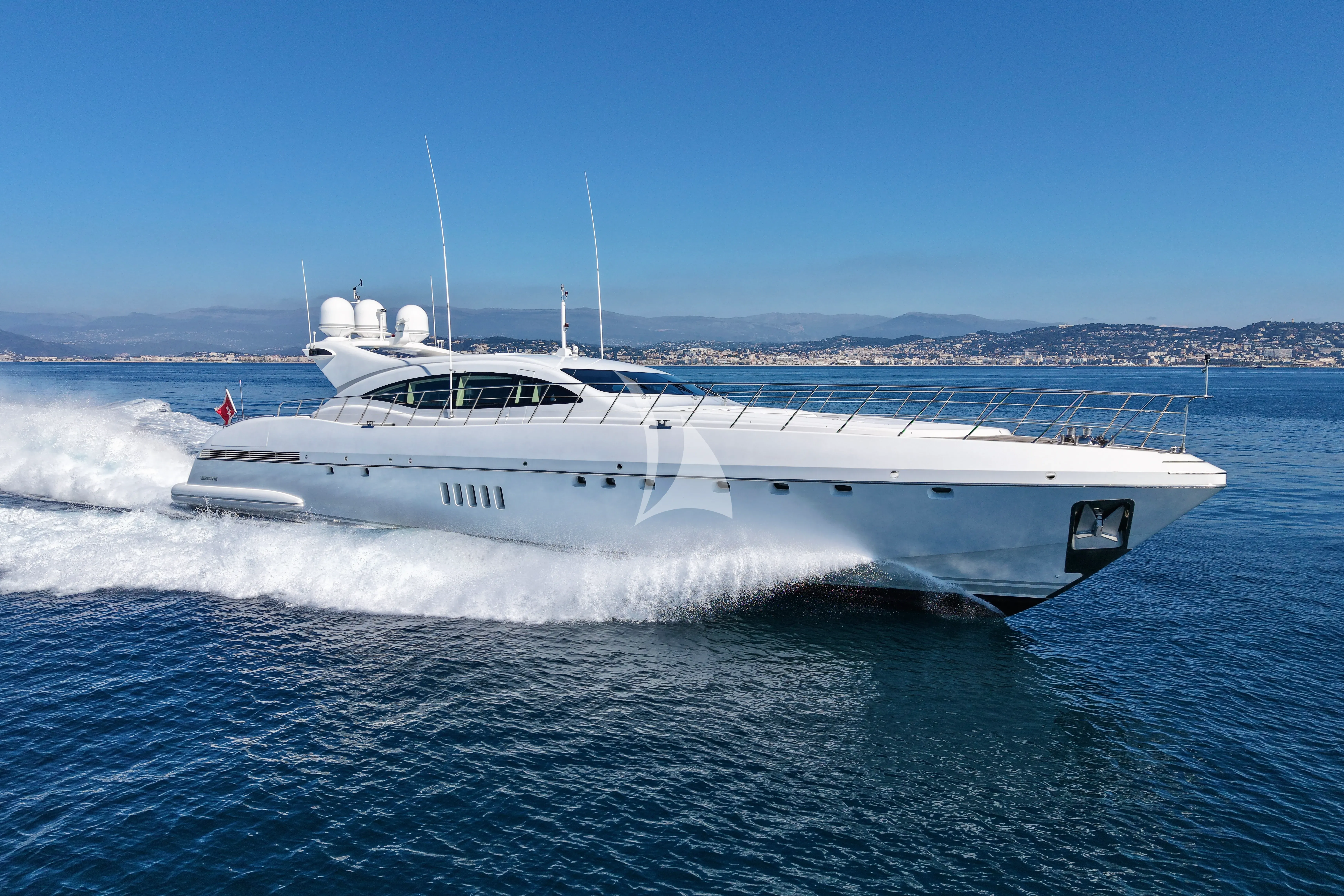 BO luxury yacht
