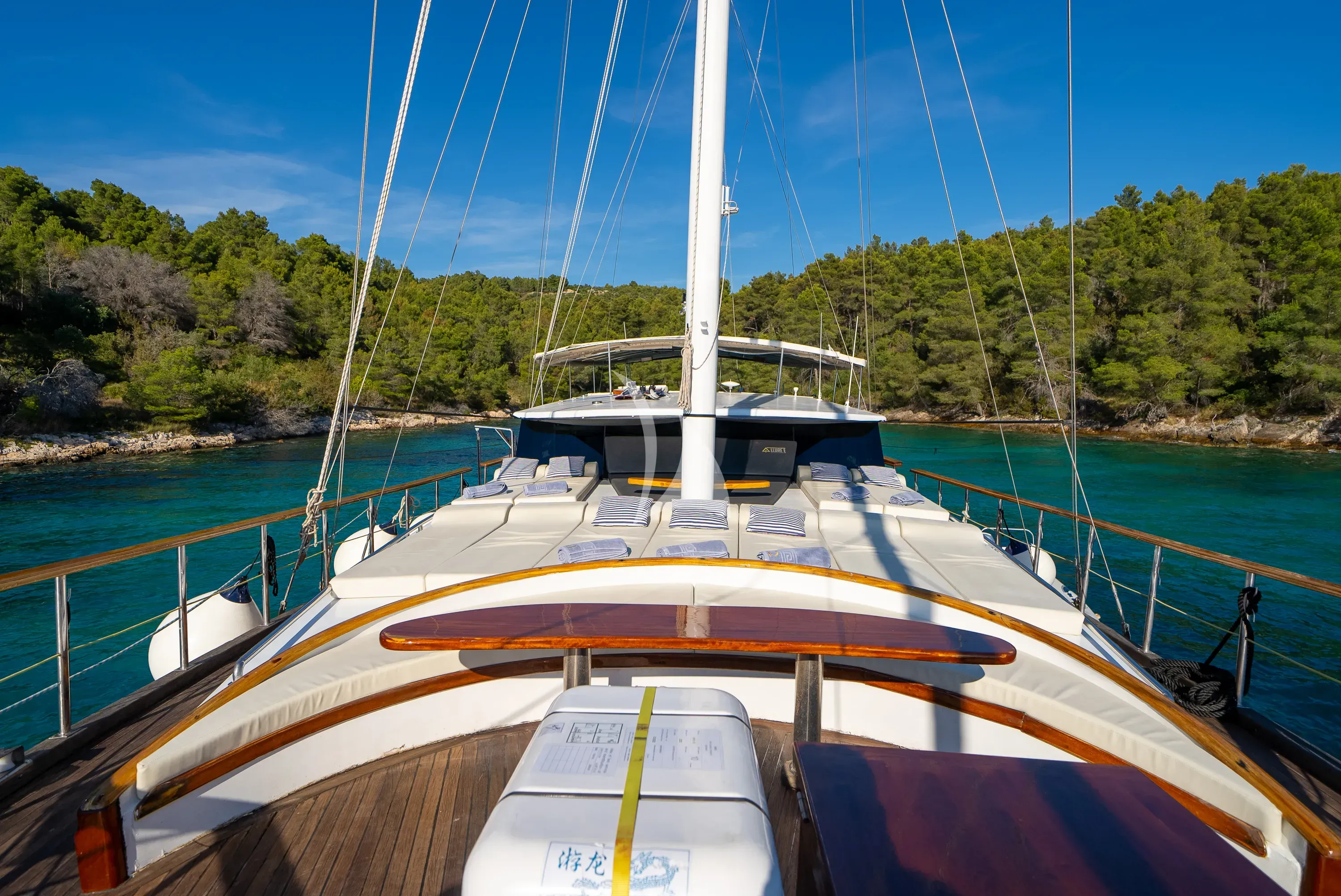 Allure E yacht photo