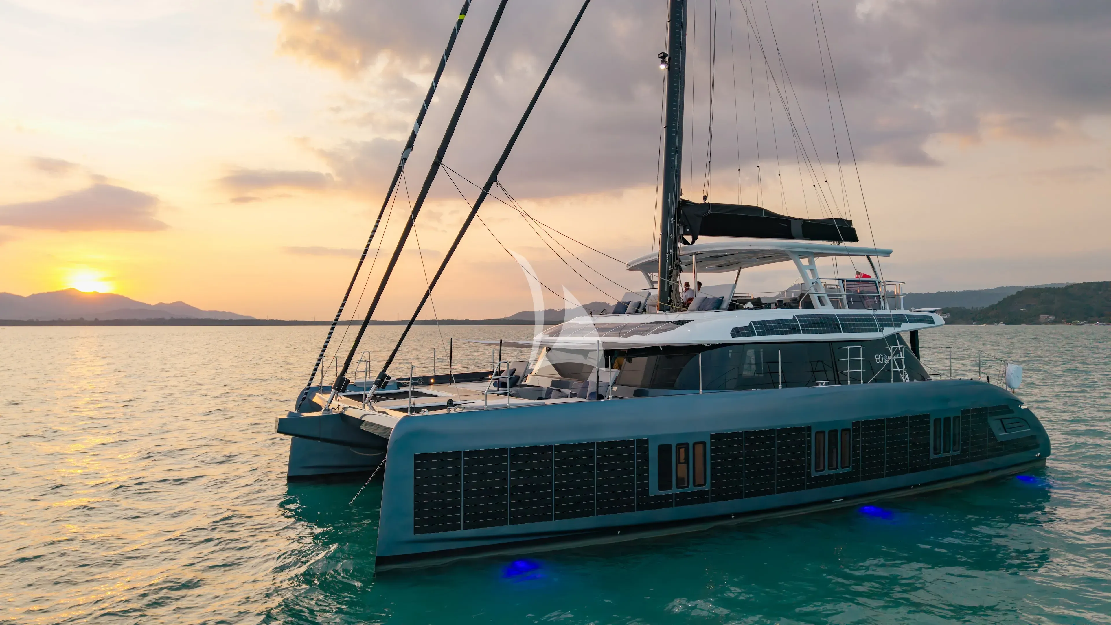 E-MOTION luxury yacht