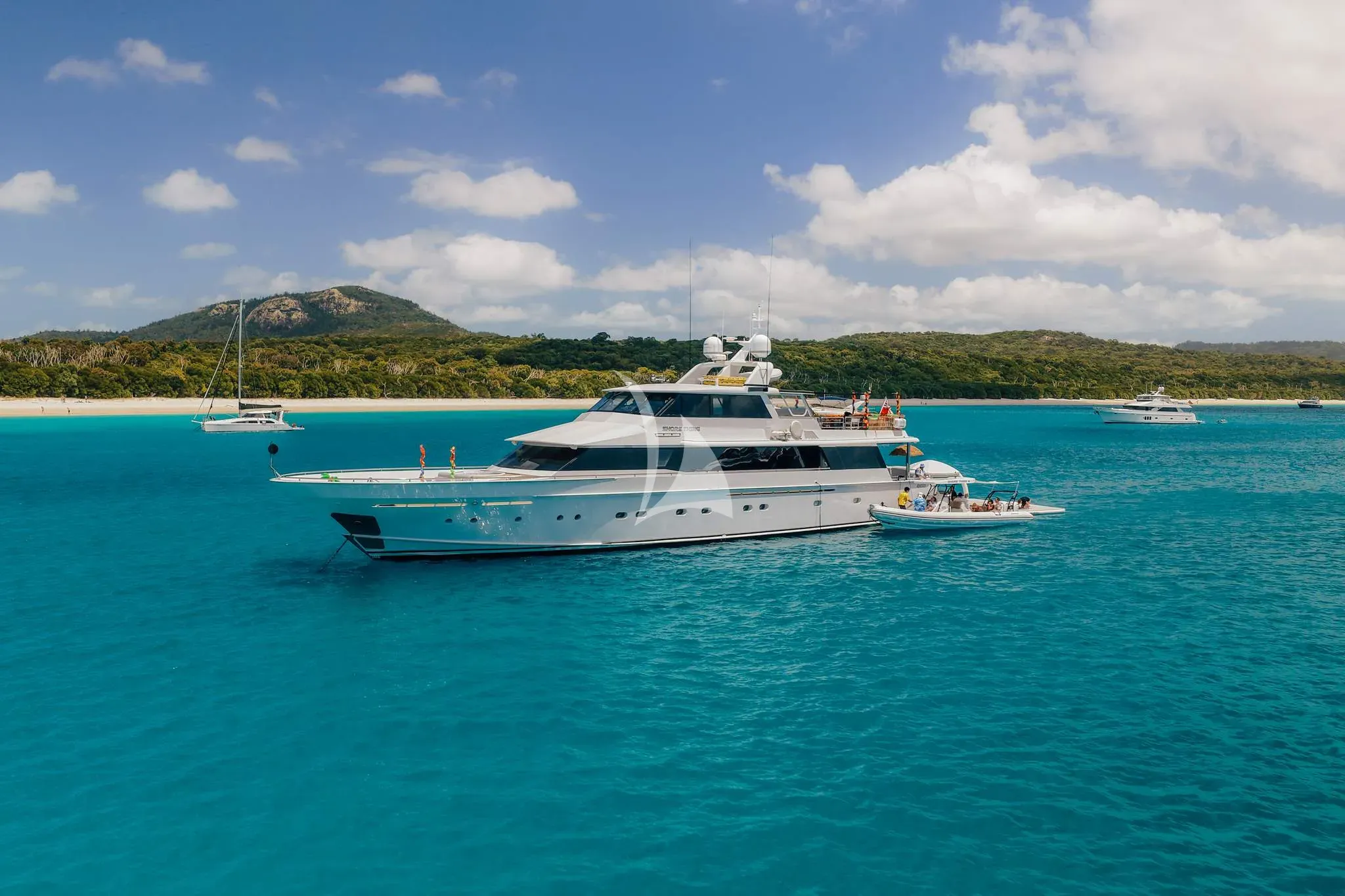 SHORE THING luxury yacht