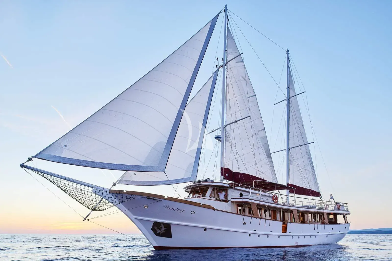 Cataleya yacht photo