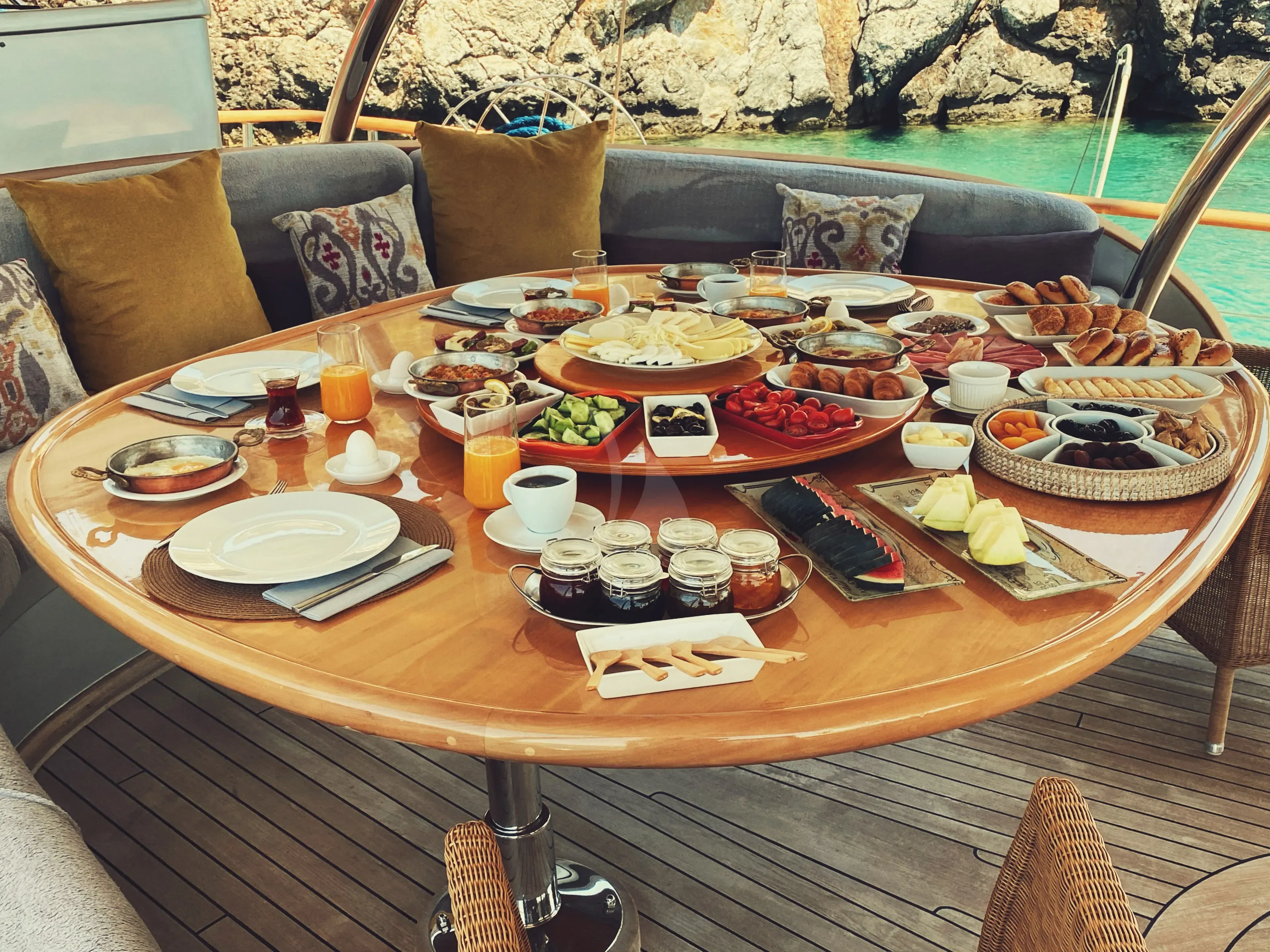 Silver Moon - lifestyle 8