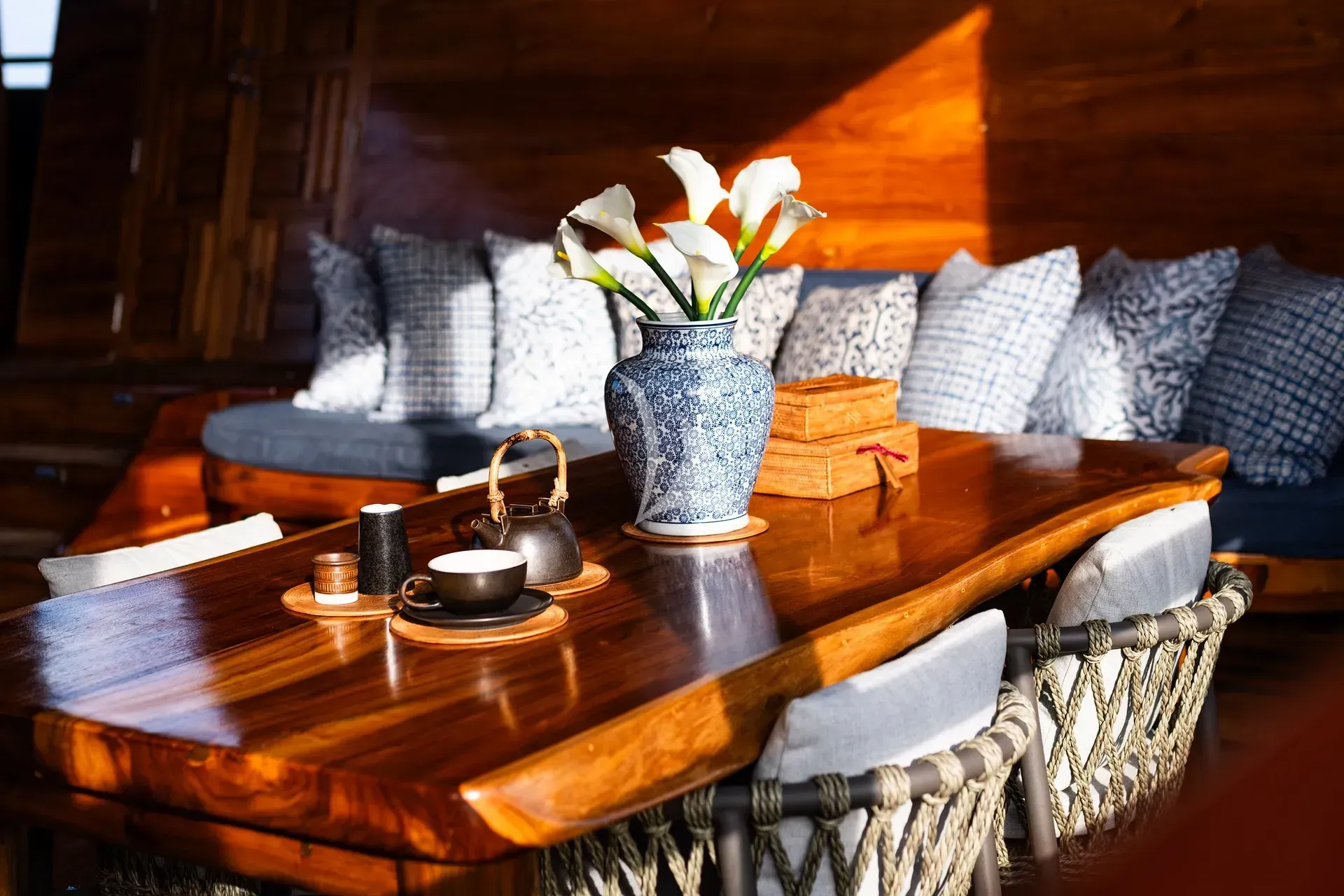 SEQUOIA - interior 5