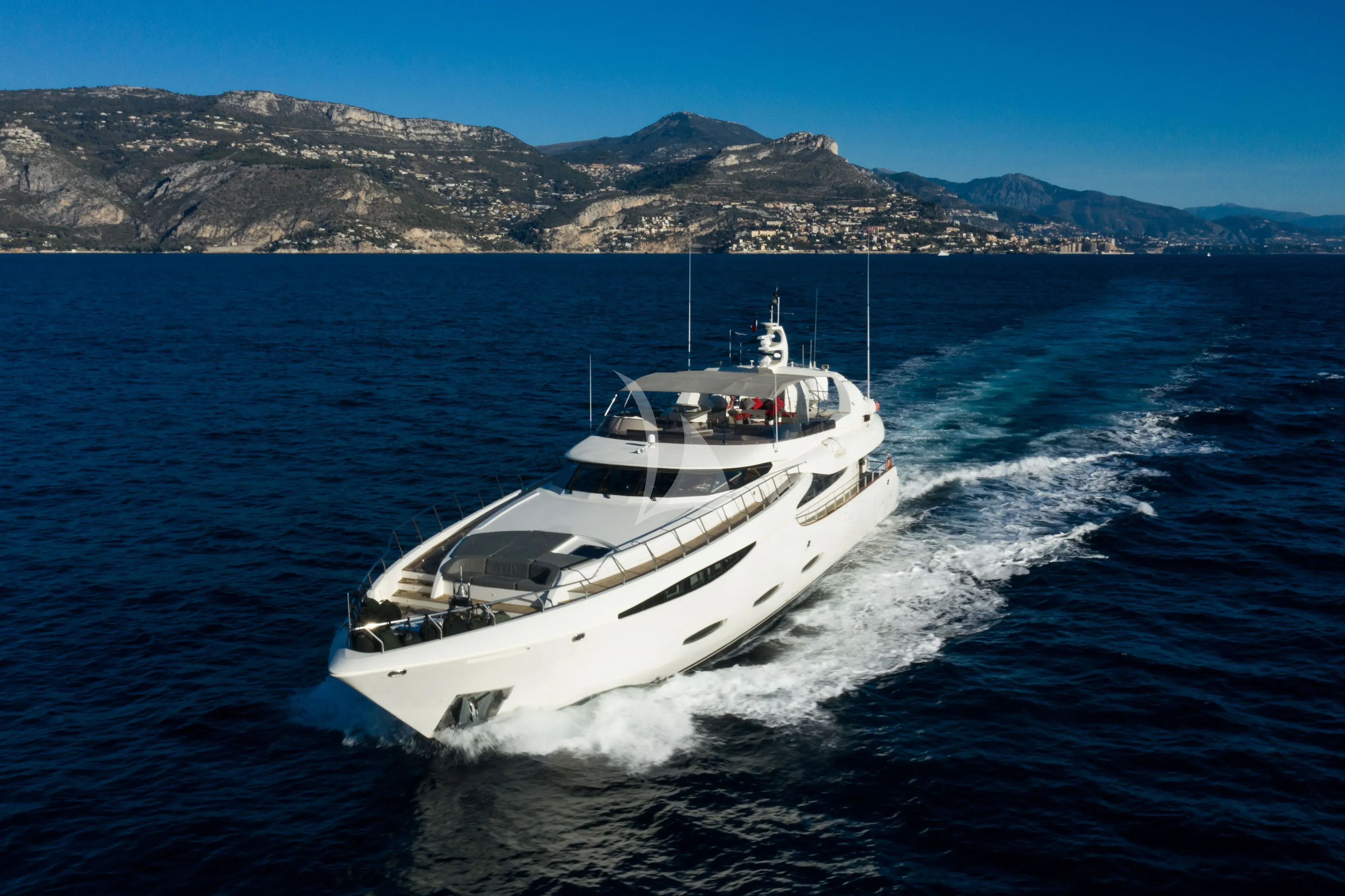 VIKING III - exterior 1