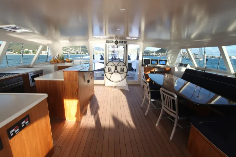 SLIM yacht photo