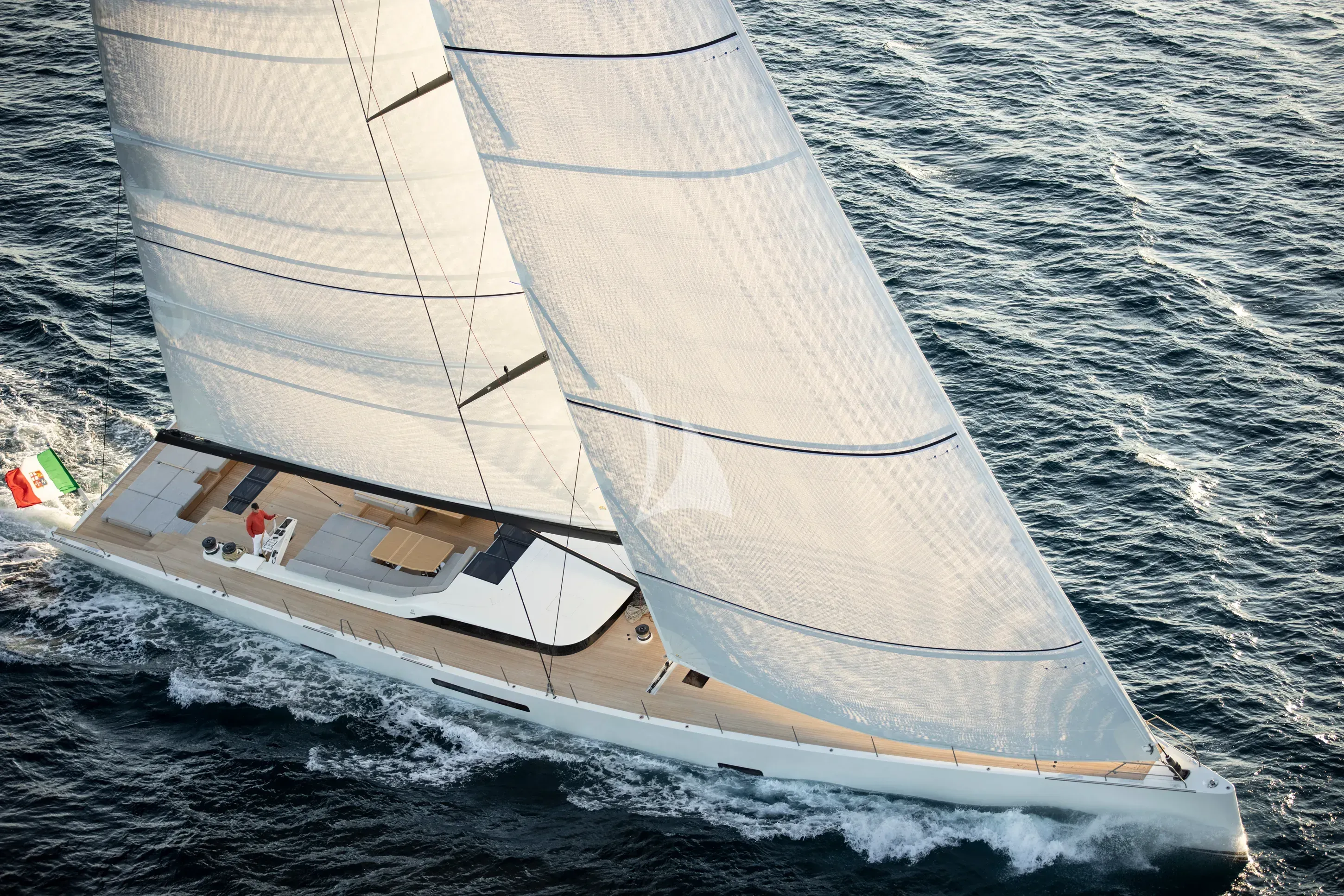 CeFeA yacht photo