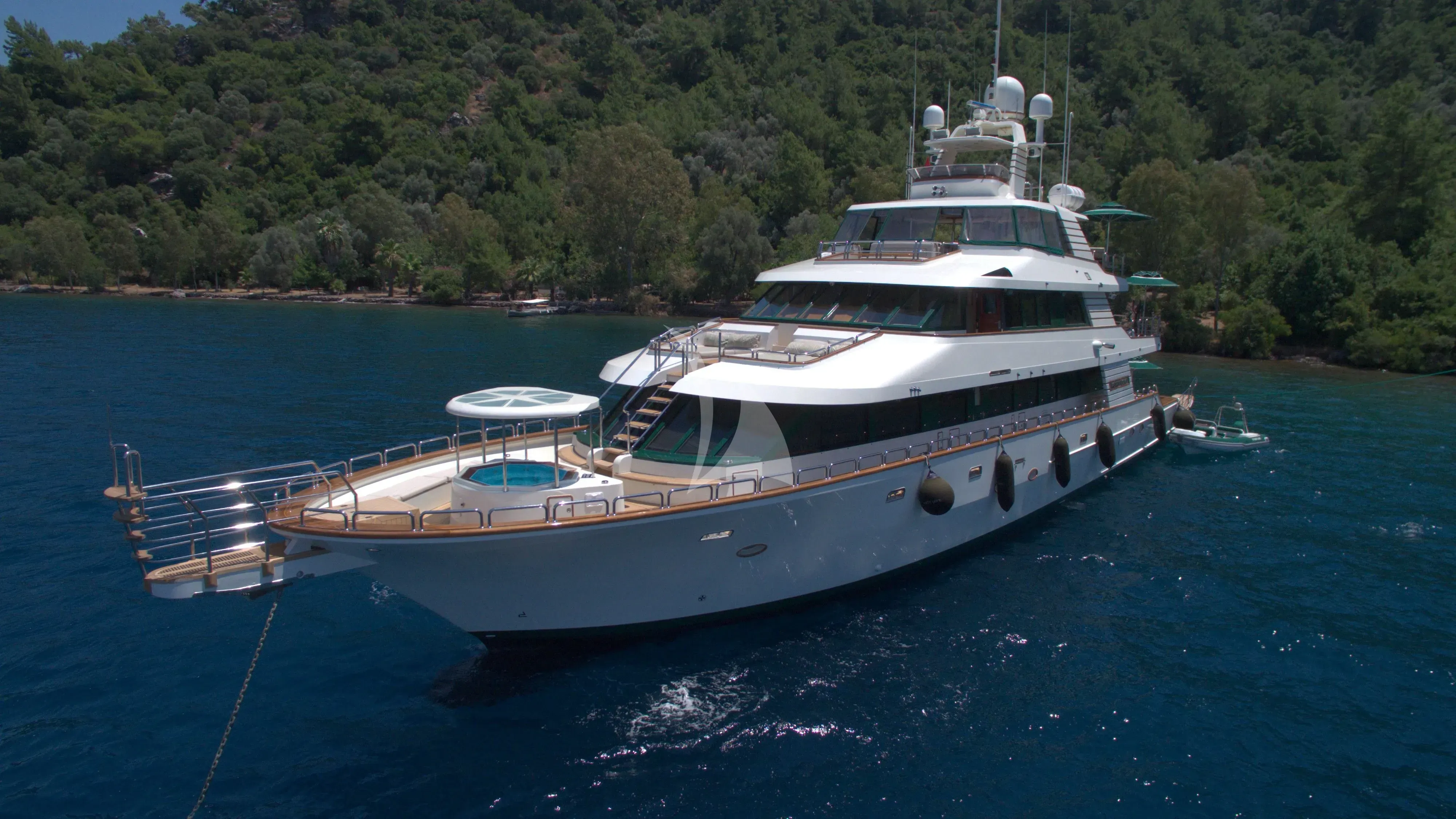 Forty Love luxury yacht