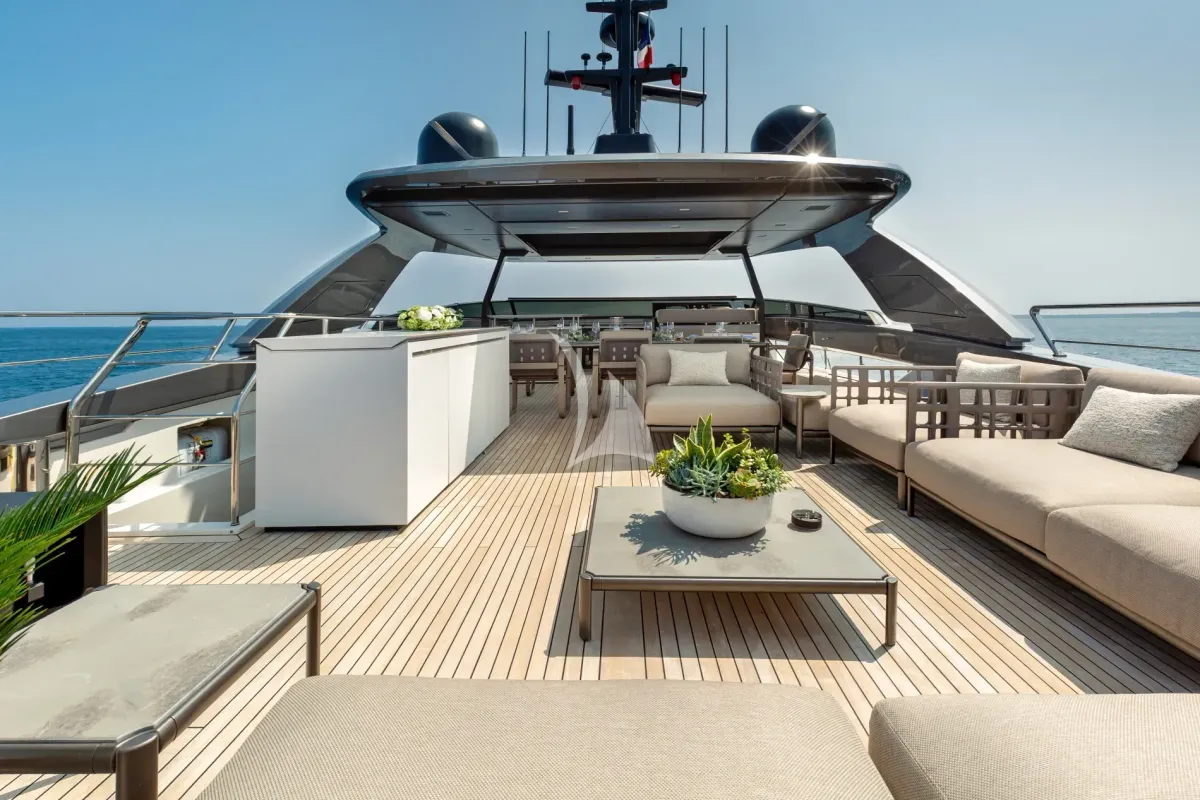 NANGARA yacht photo