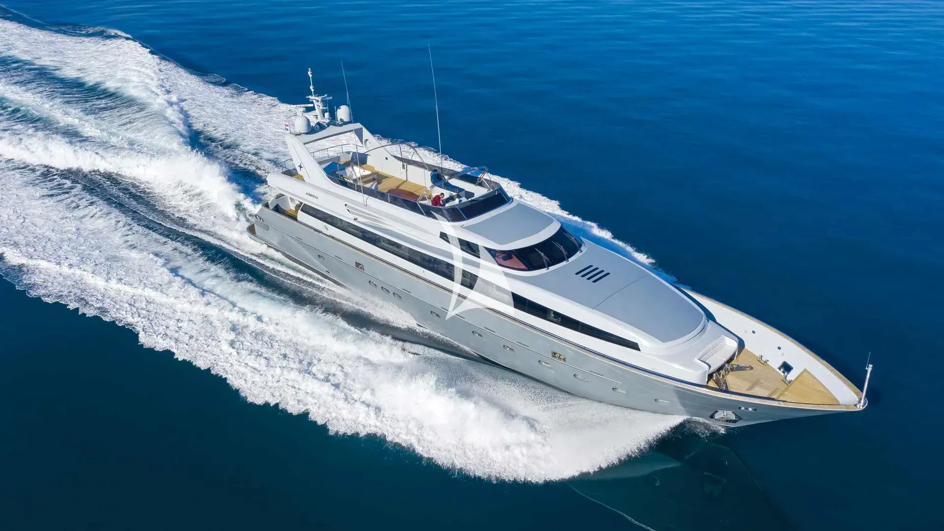 ANAVI yacht photo