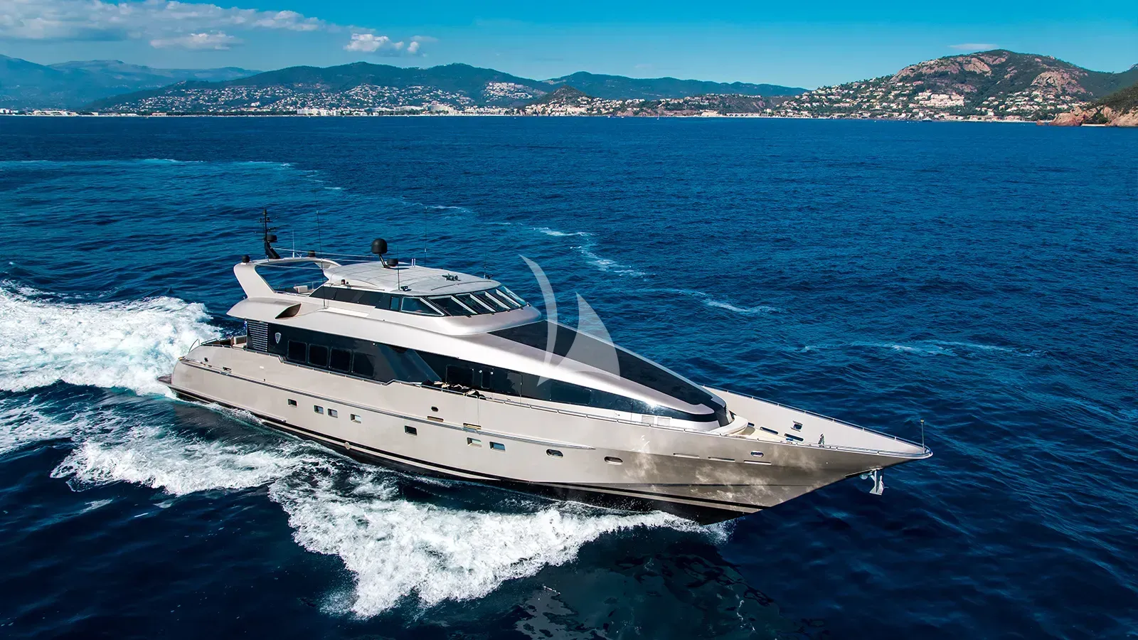 PANDION - exterior 1