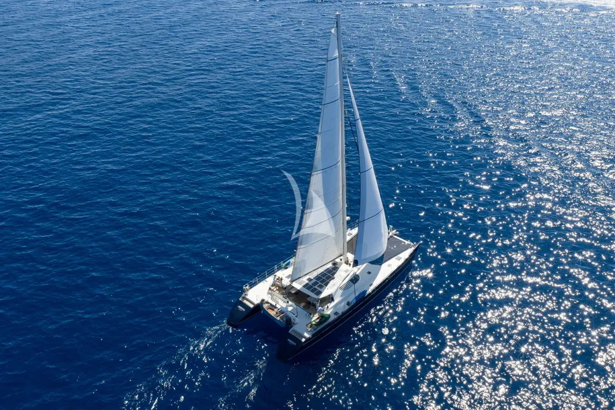MIROVIA yacht photo