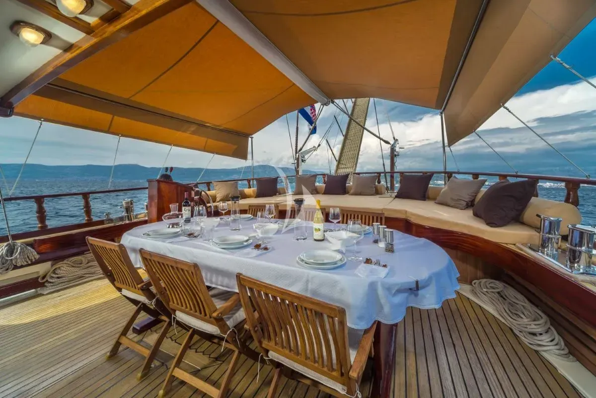 Angelica yacht photo