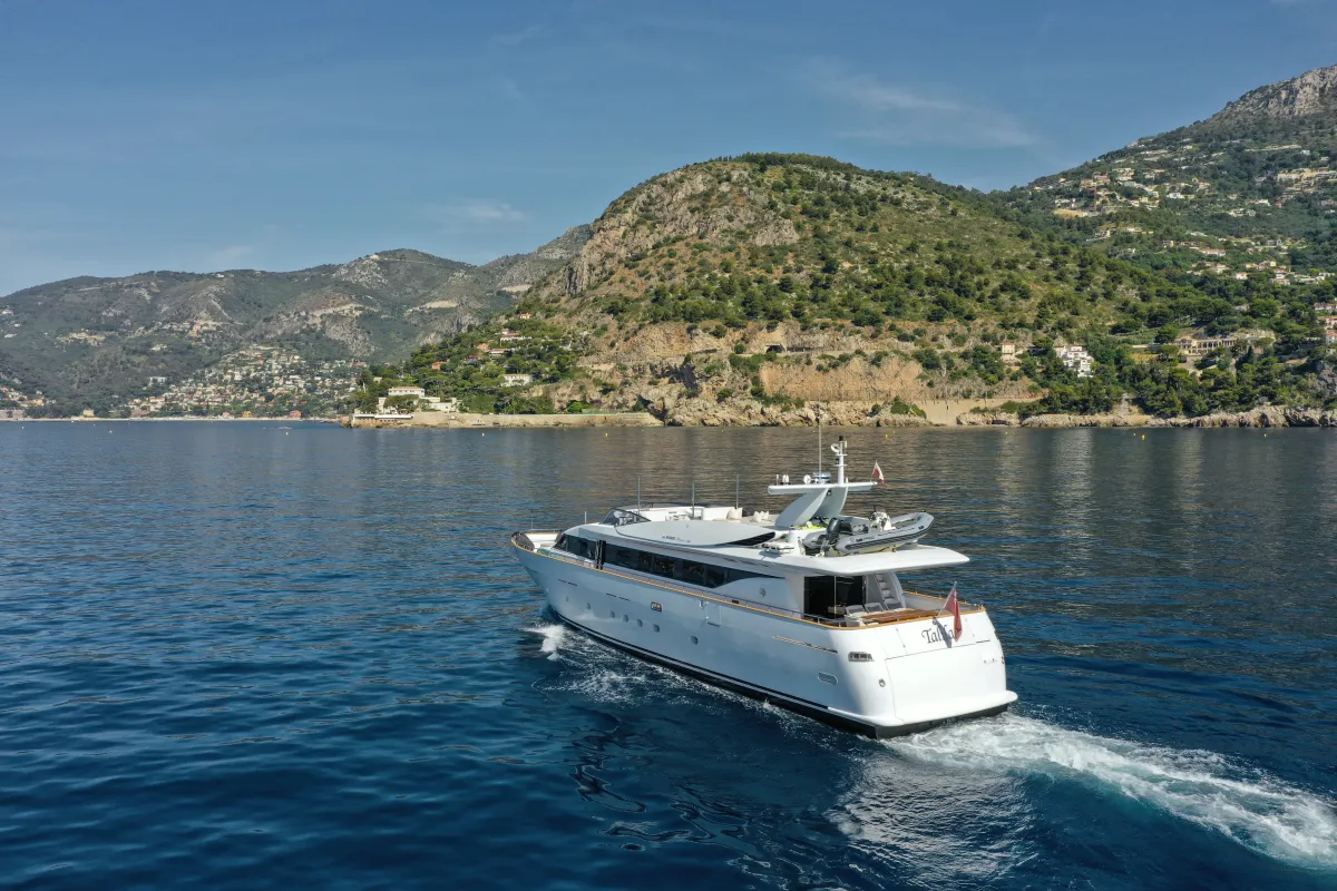 Talila yacht photo