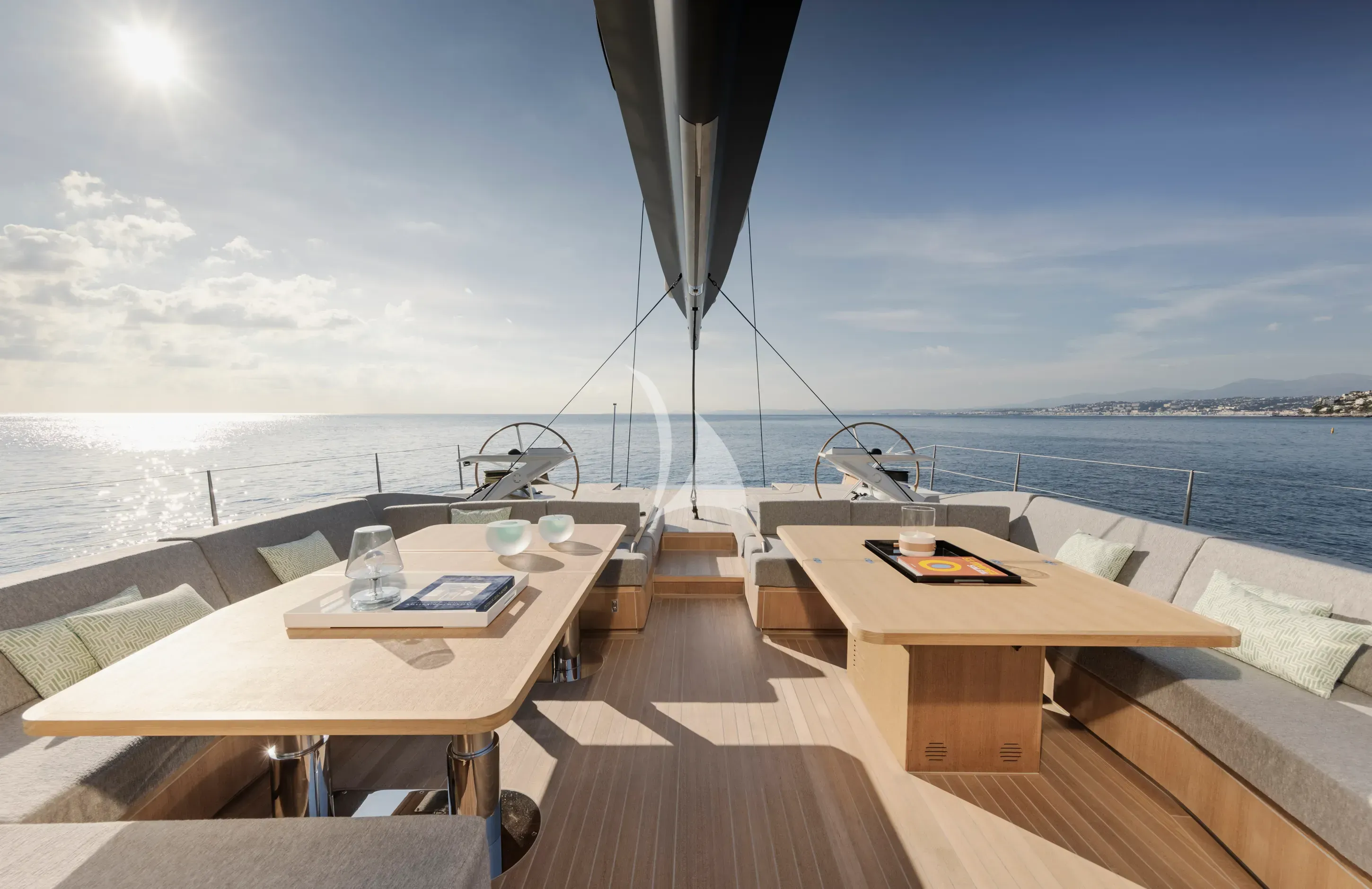 CeFeA yacht photo