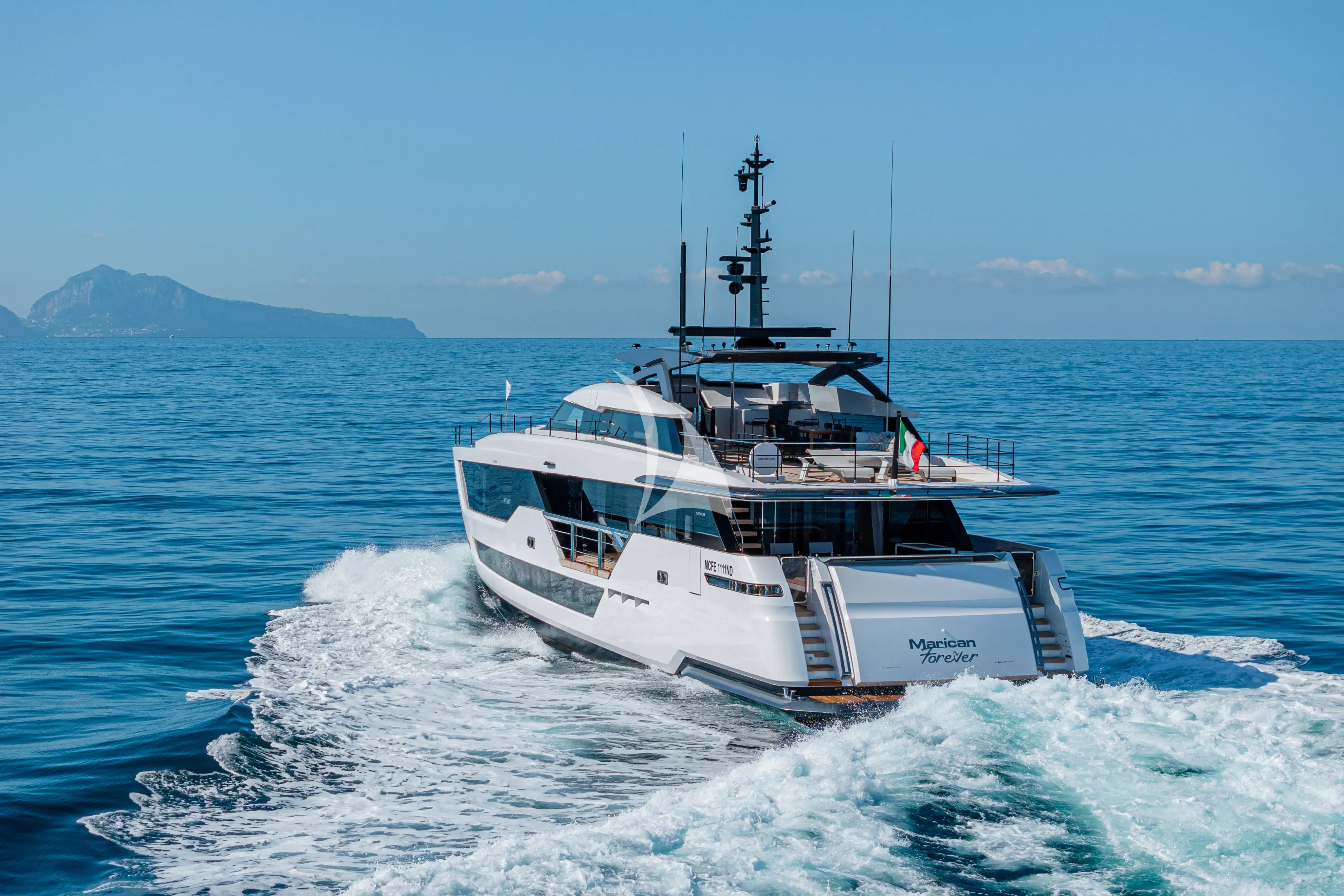 MARICAN FOREVER luxury yacht